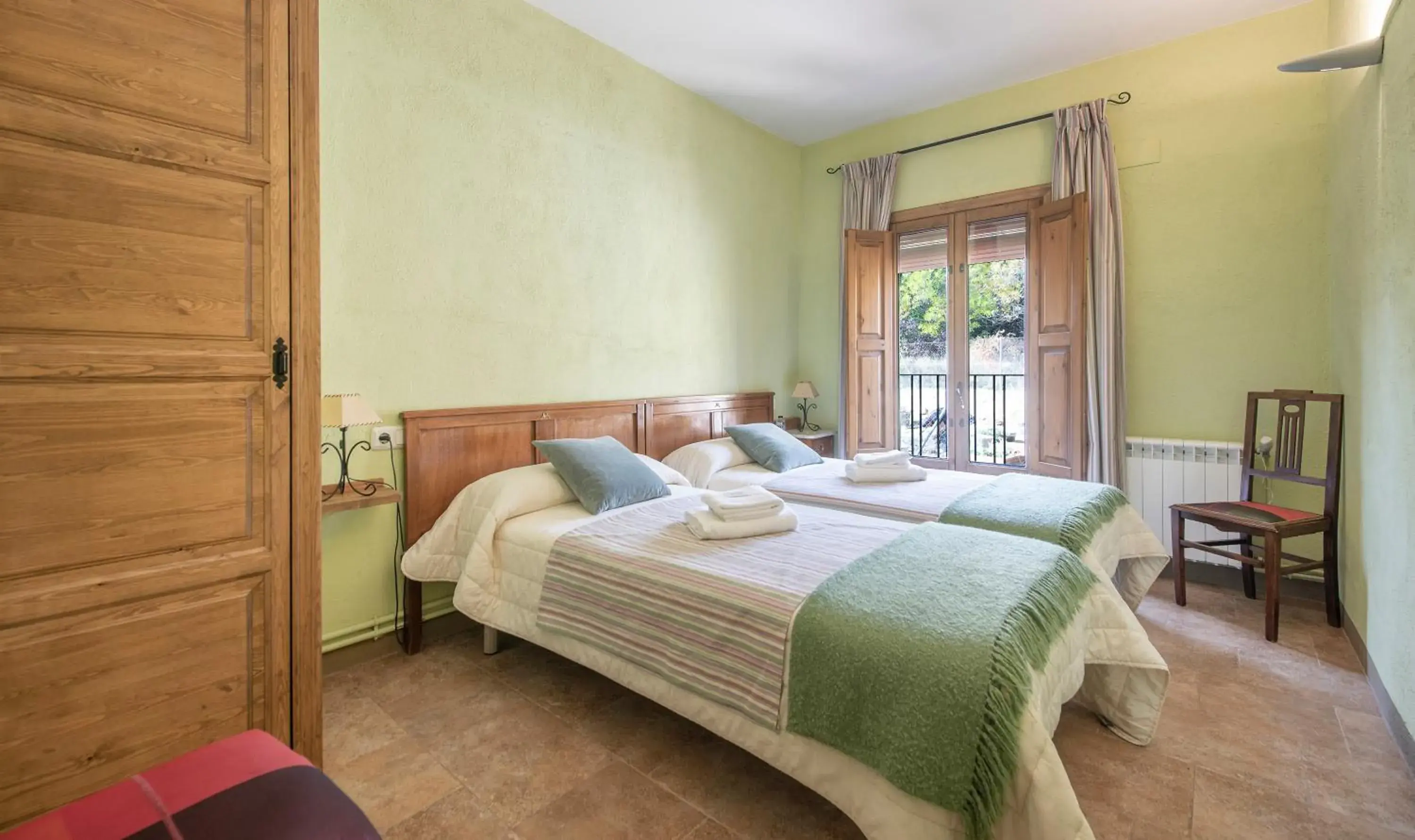 Deluxe Twin Room in Cal Giral II Deluxe Twin Room in Cal Giral II