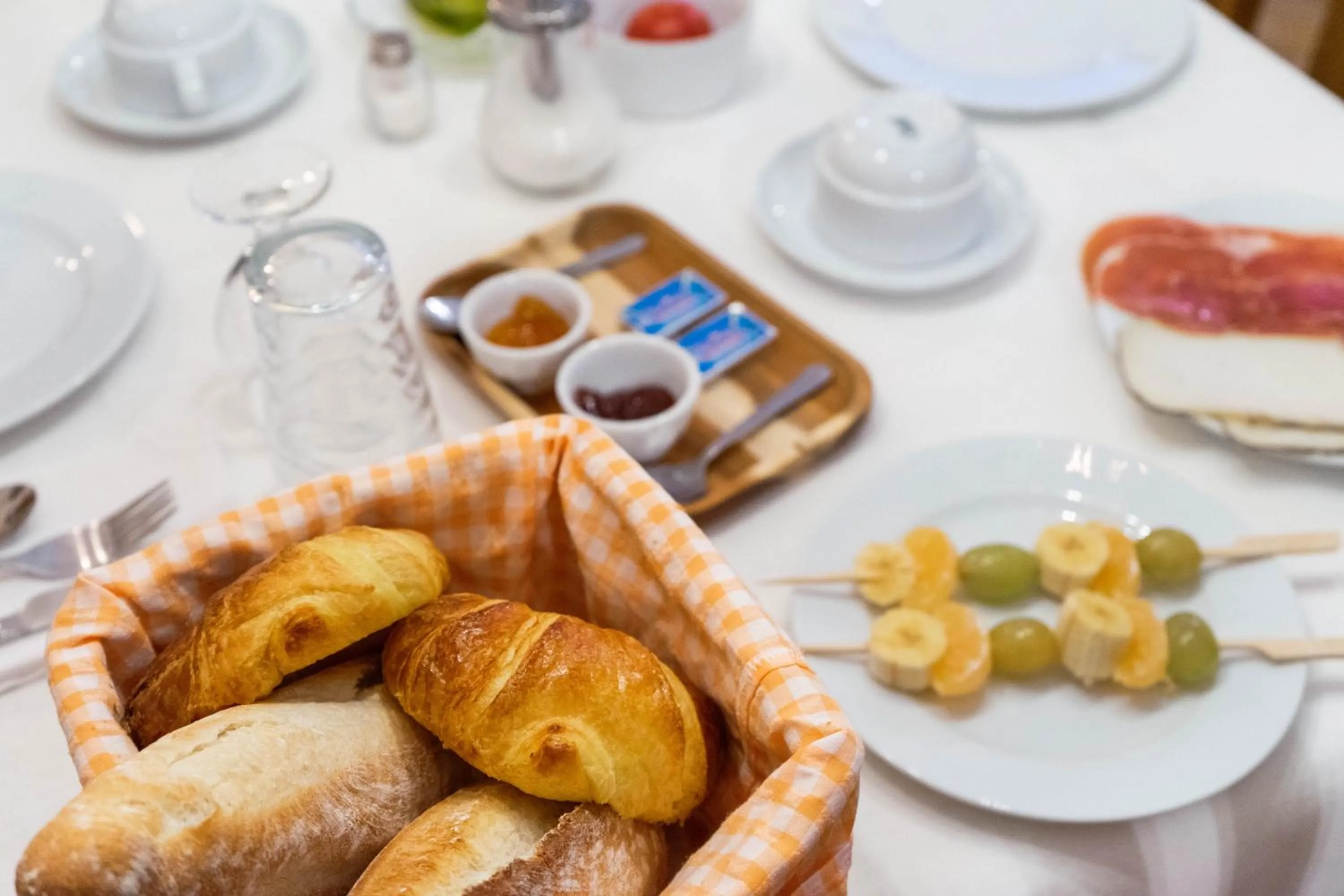 Breakfast in Cal Giral II