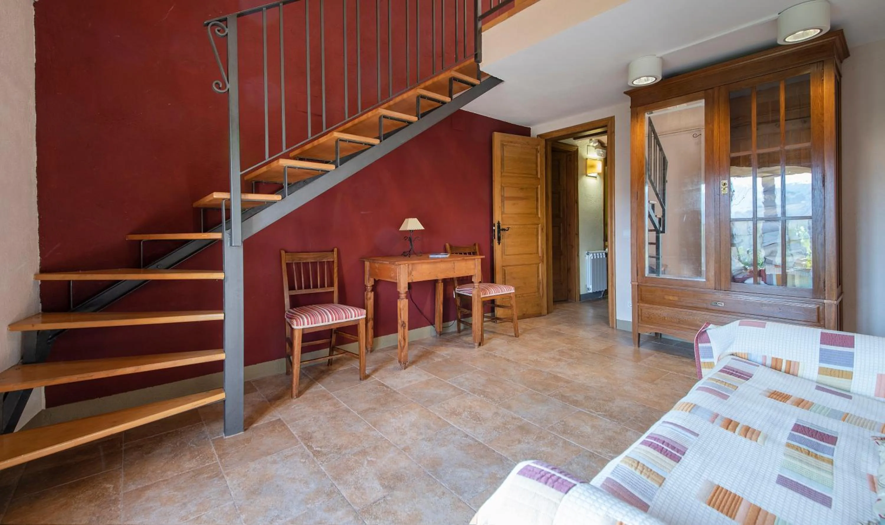 Photo of the whole room in Cal Giral II