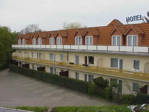 Property building in Hotel Tivoli