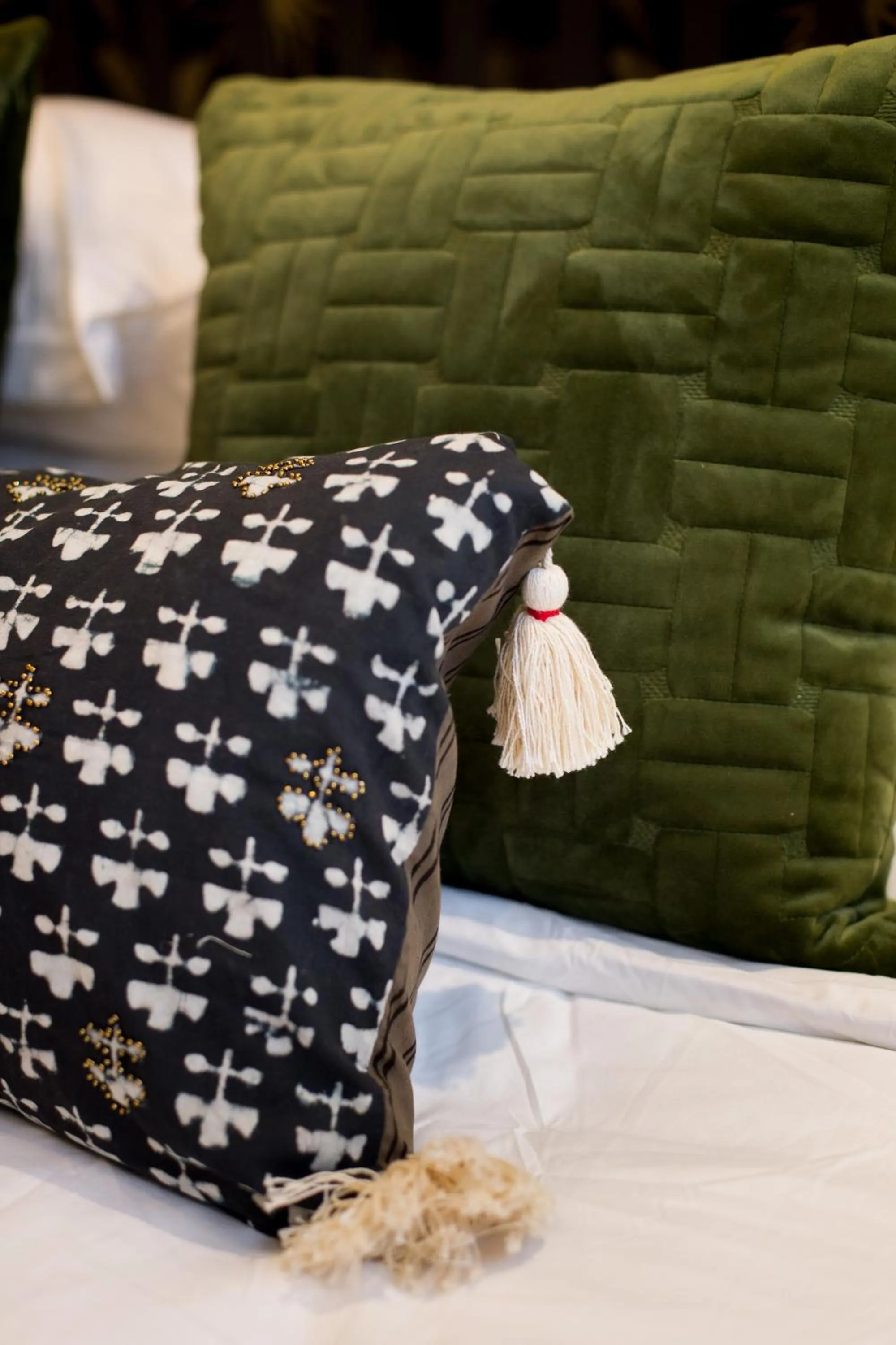 16 Studio Apartment-Hotel in Little Italy by Den Stays