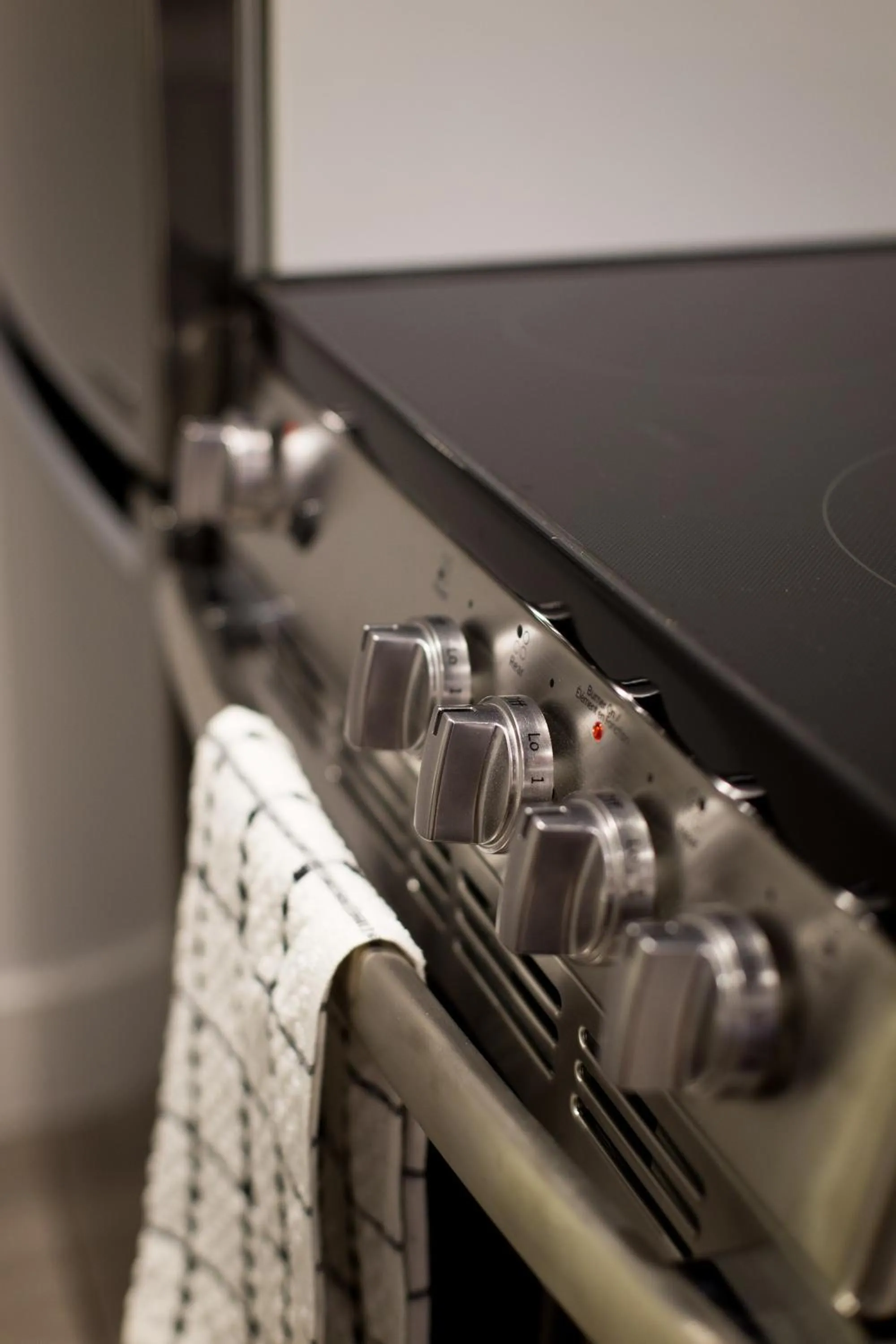 16 Studio Apartment-Hotel in Little Italy by Den Stays