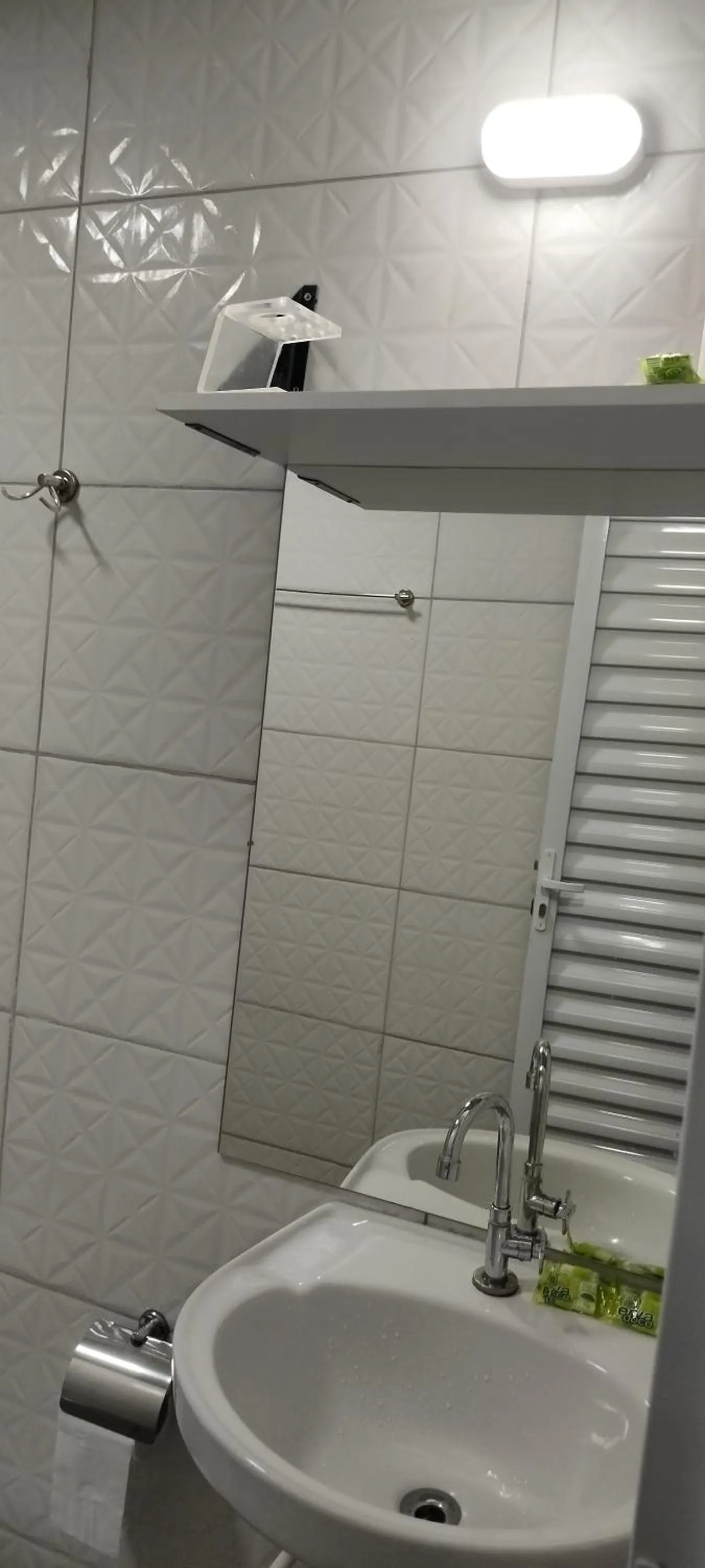 Toilet in Pousada Canto dos Passaros