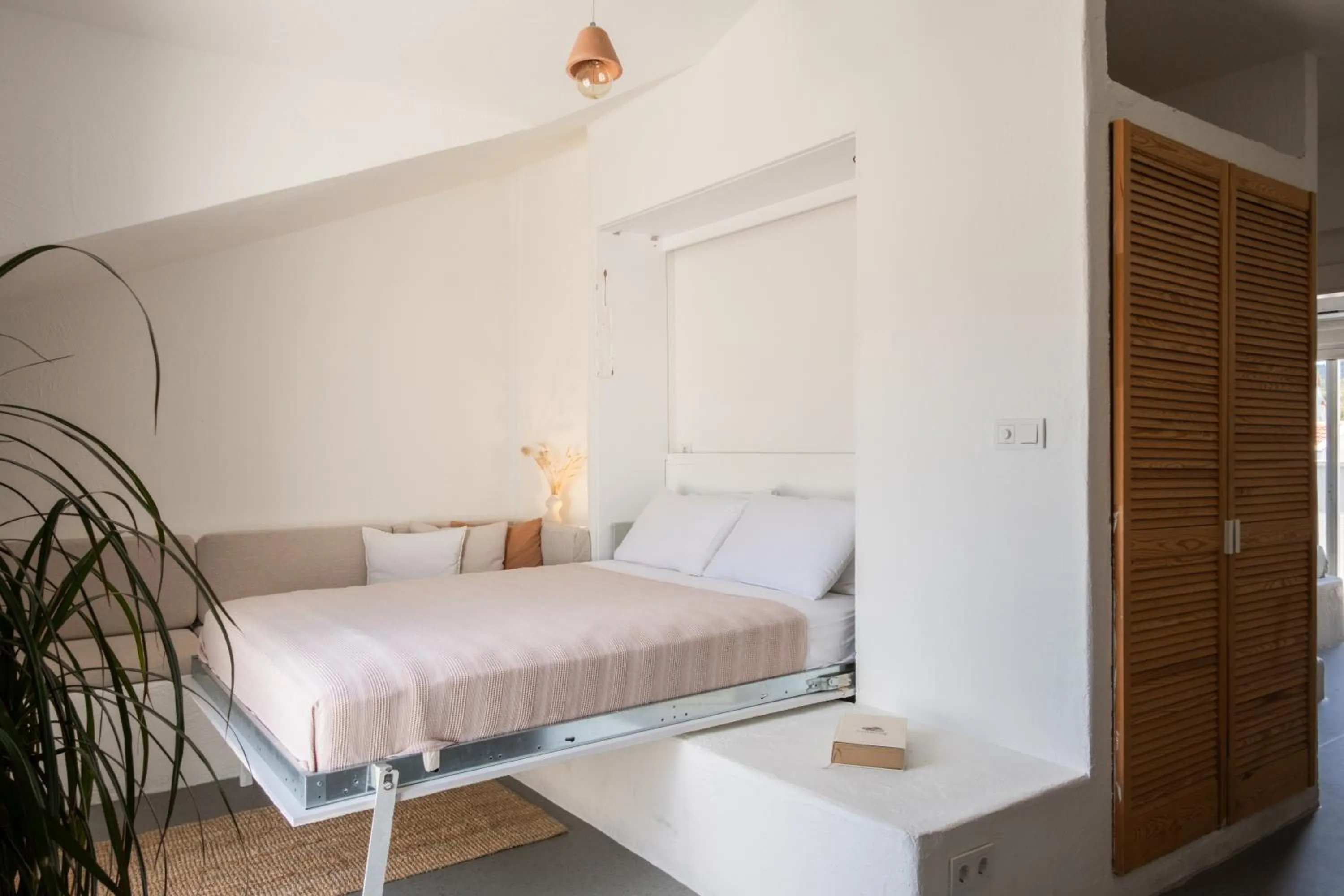 Living room, Bed in L'olive homes