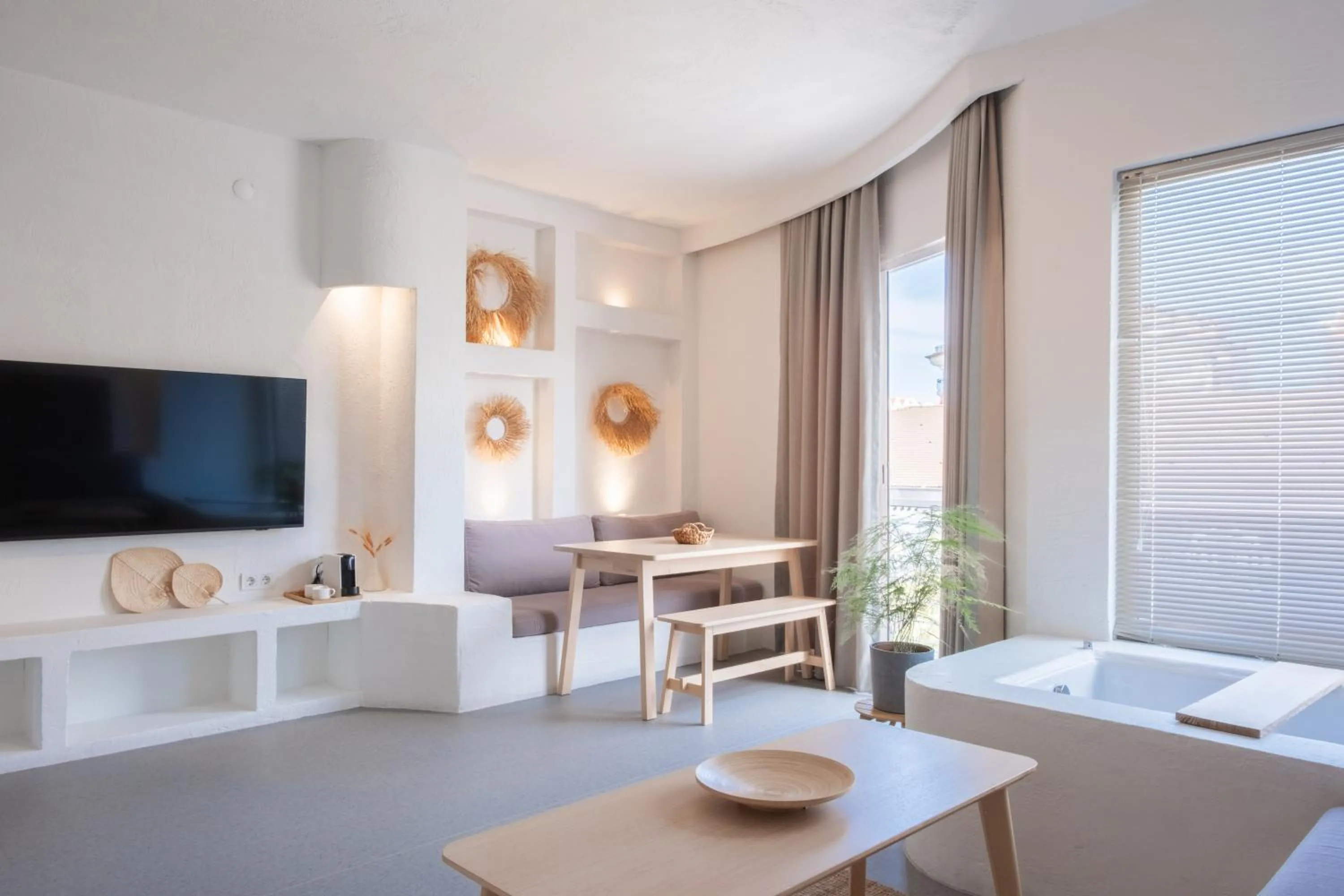 Living room, Bed in L'olive homes