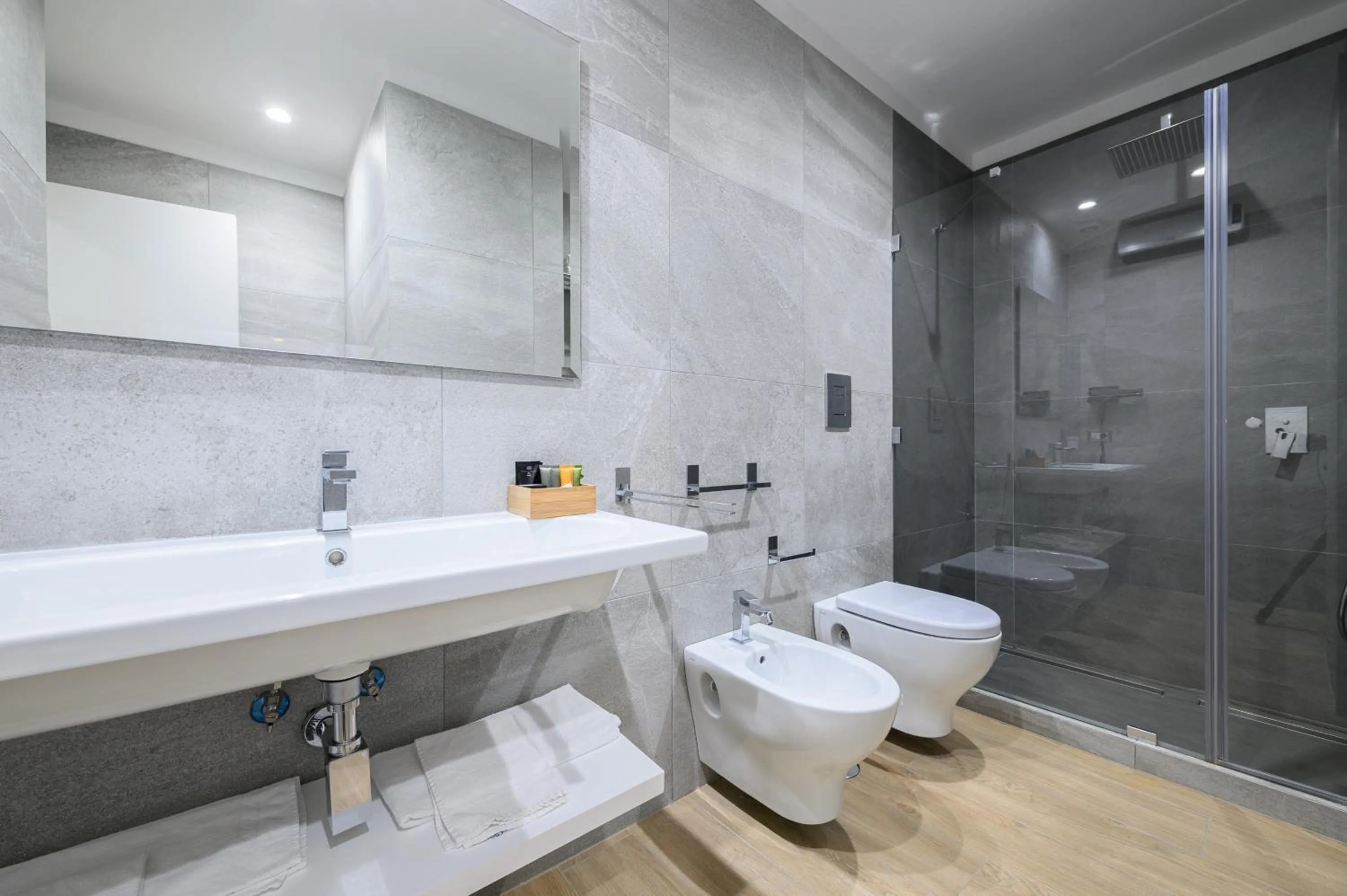 Shower in Alma Suites