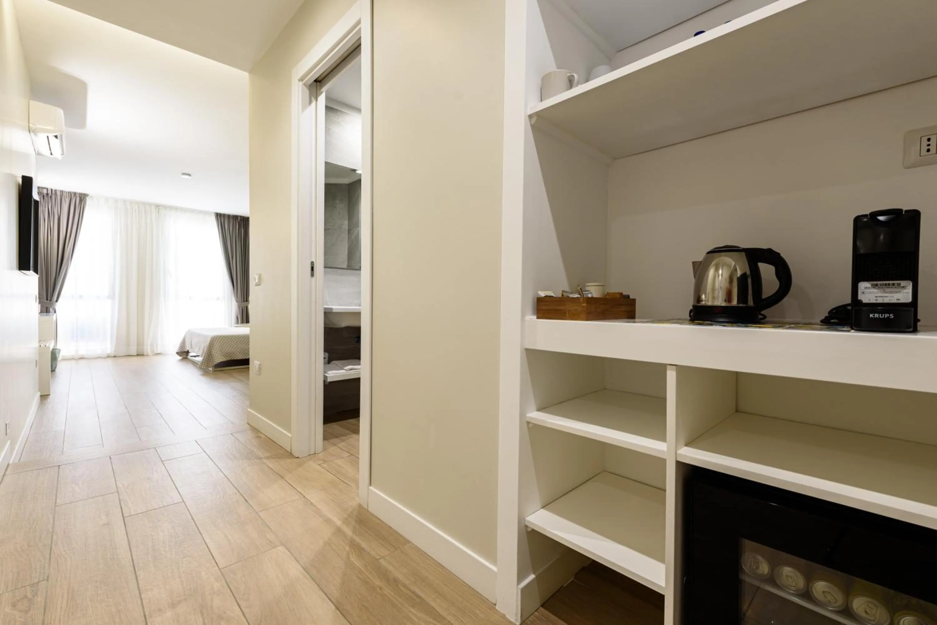 Coffee/tea facilities in Alma Suites