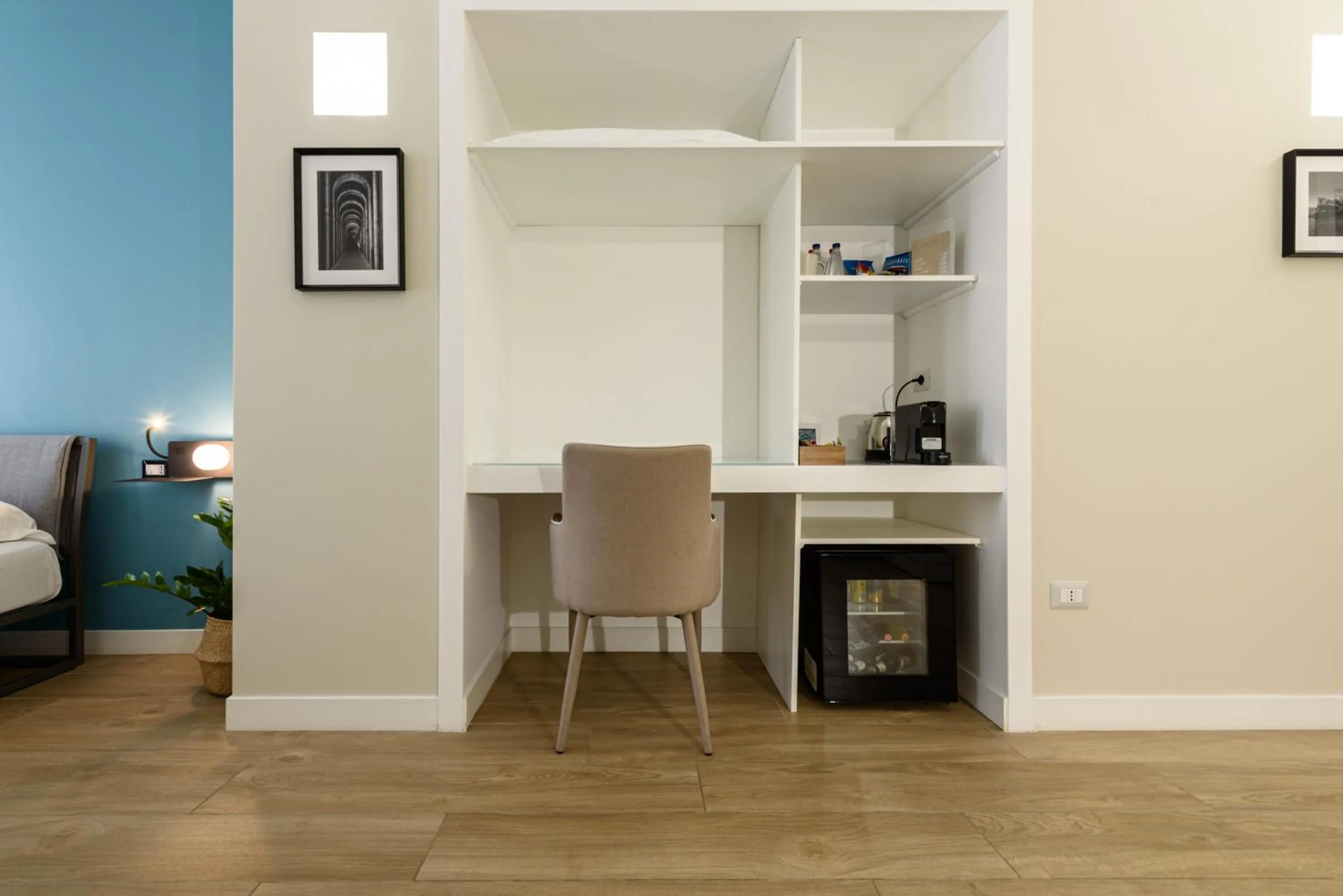 Coffee/tea facilities in Alma Suites