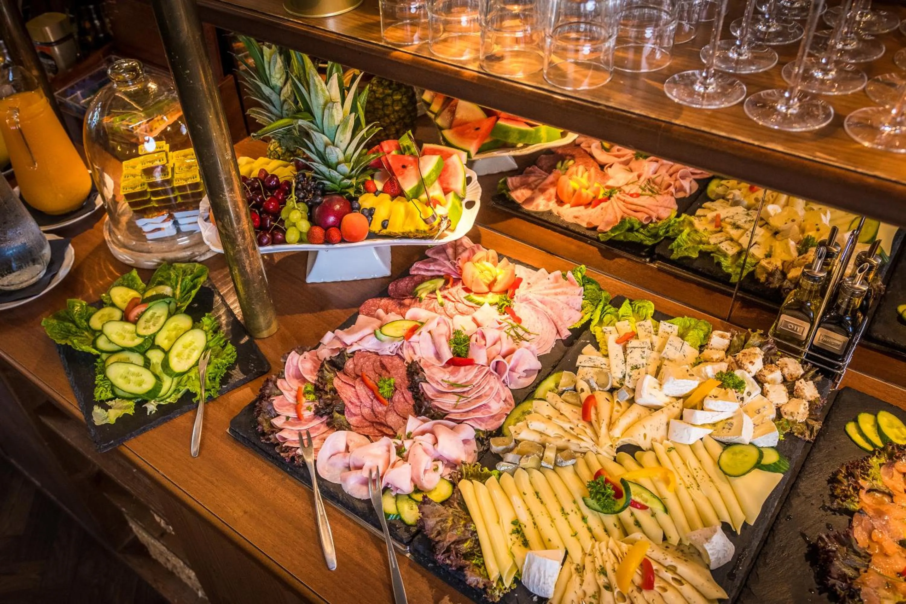 Food and drinks in Berghotel Friedrichshöhe - Sauna, Pool & Natur