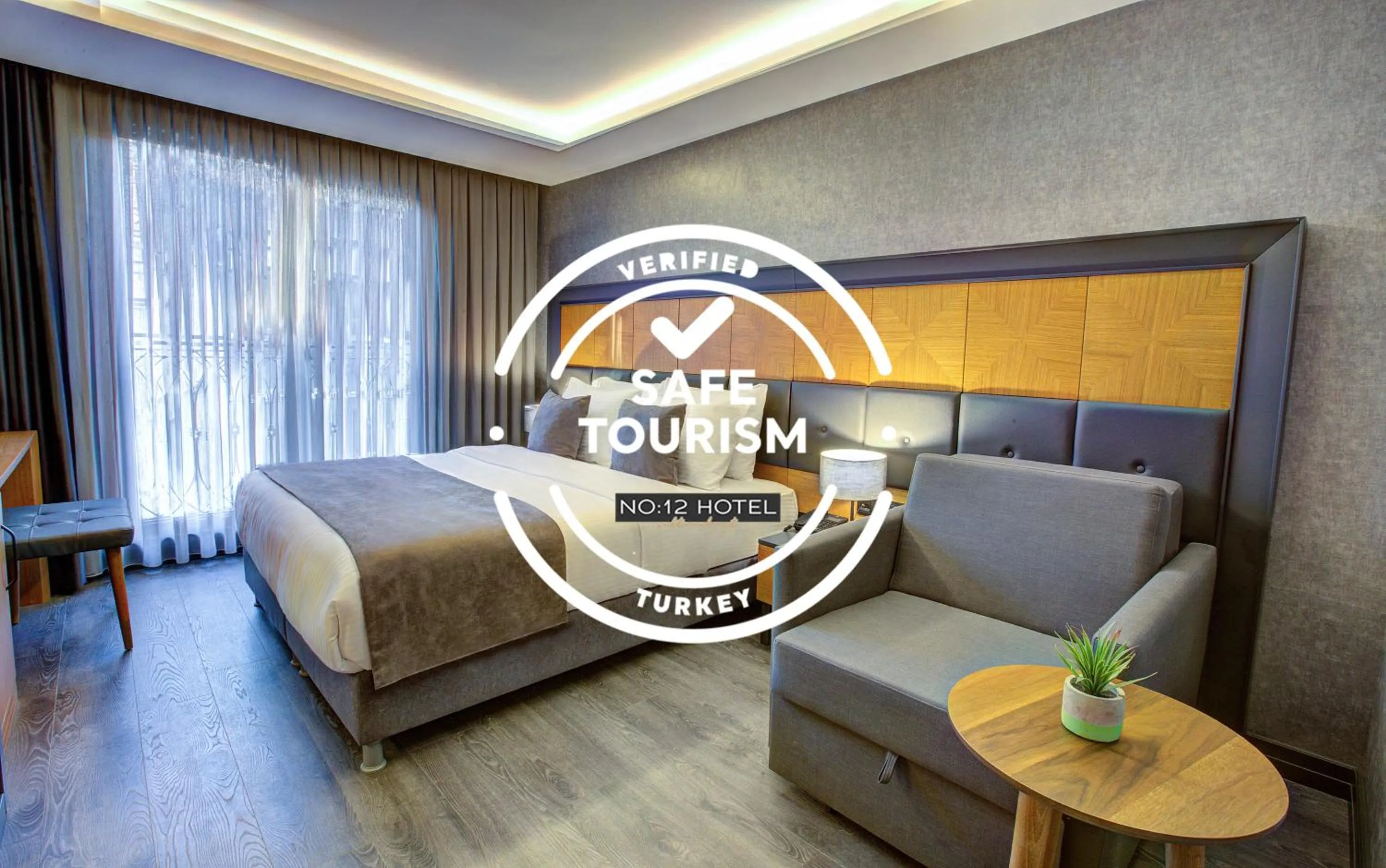 Photo of the whole room in No12 Hotel Sultanahmet