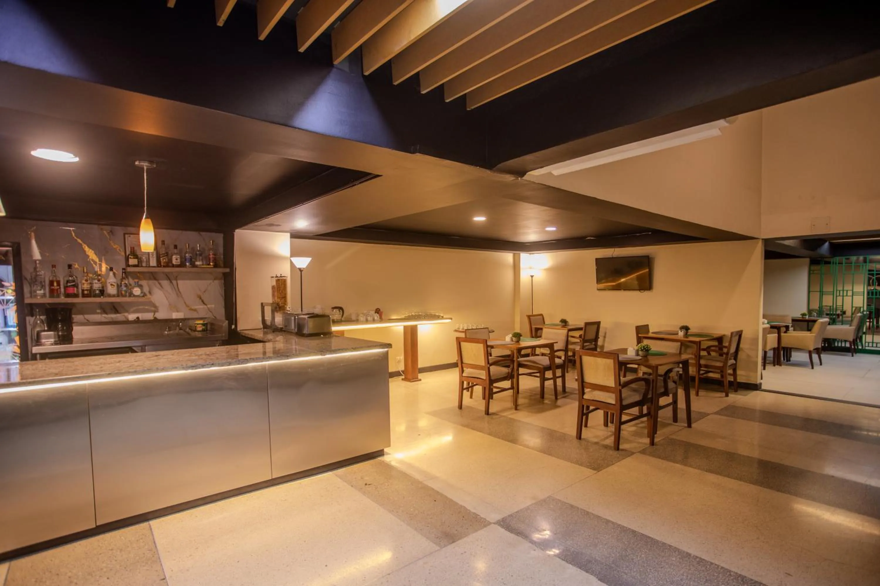 Breakfast in Urban Green Hotel & Suites