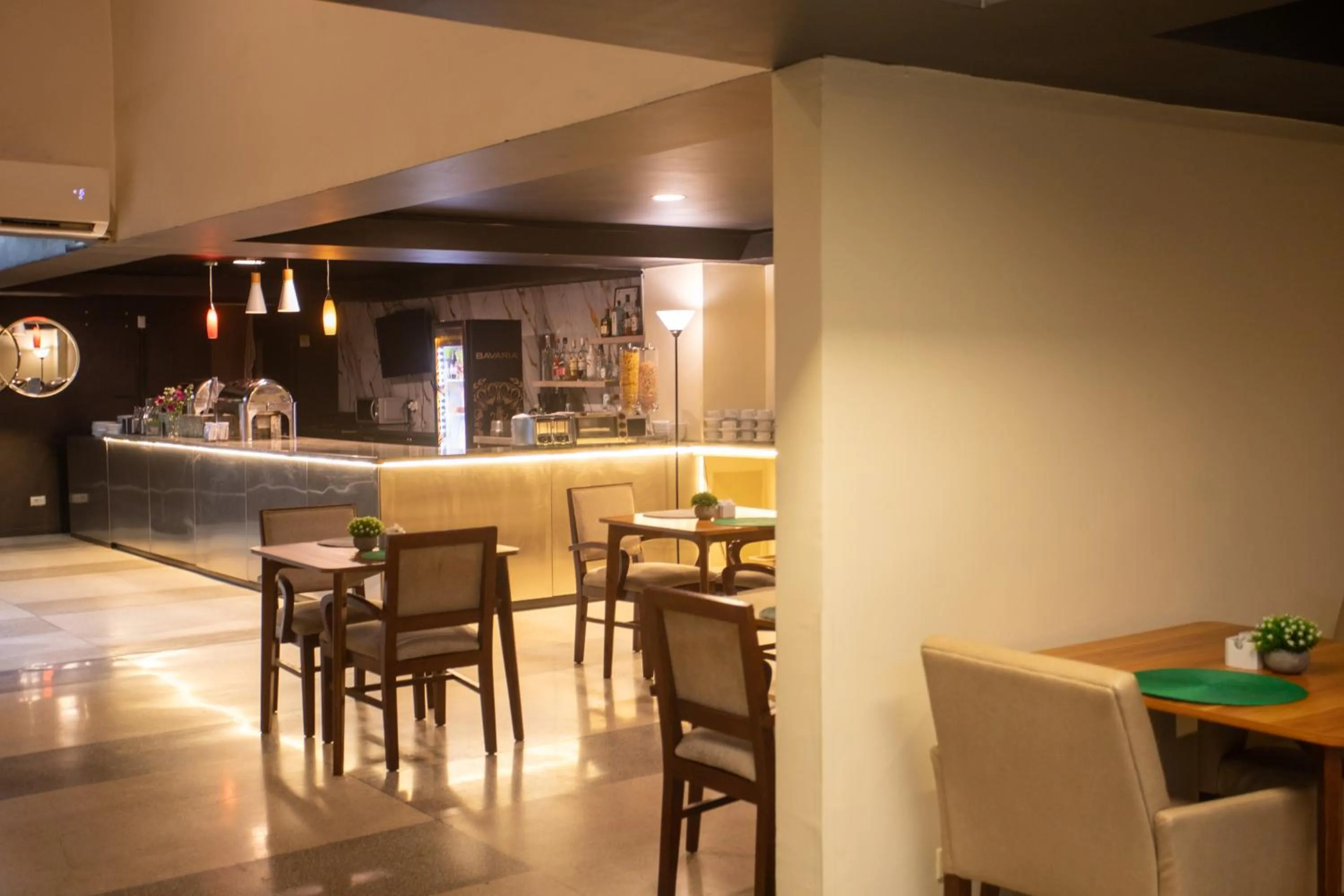 Breakfast in Urban Green Hotel & Suites