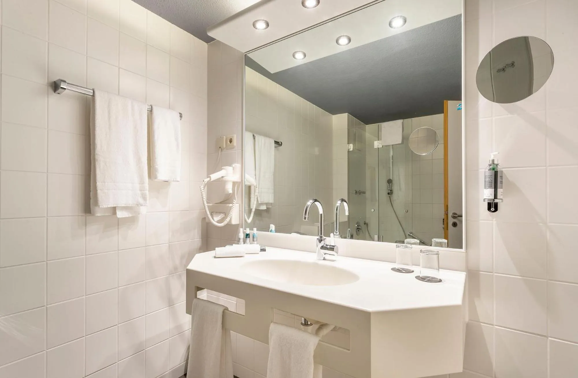 Bathroom in Parkhotel Berghölzchen