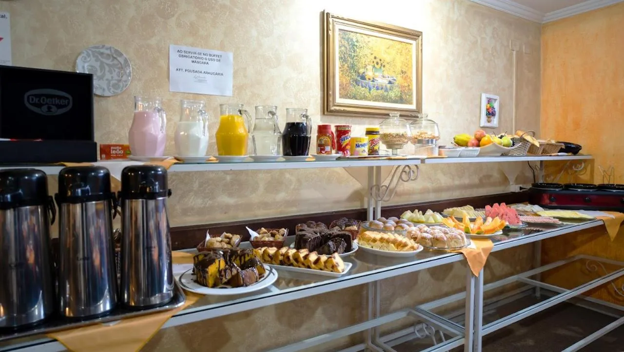 Breakfast in Pousada Araucária