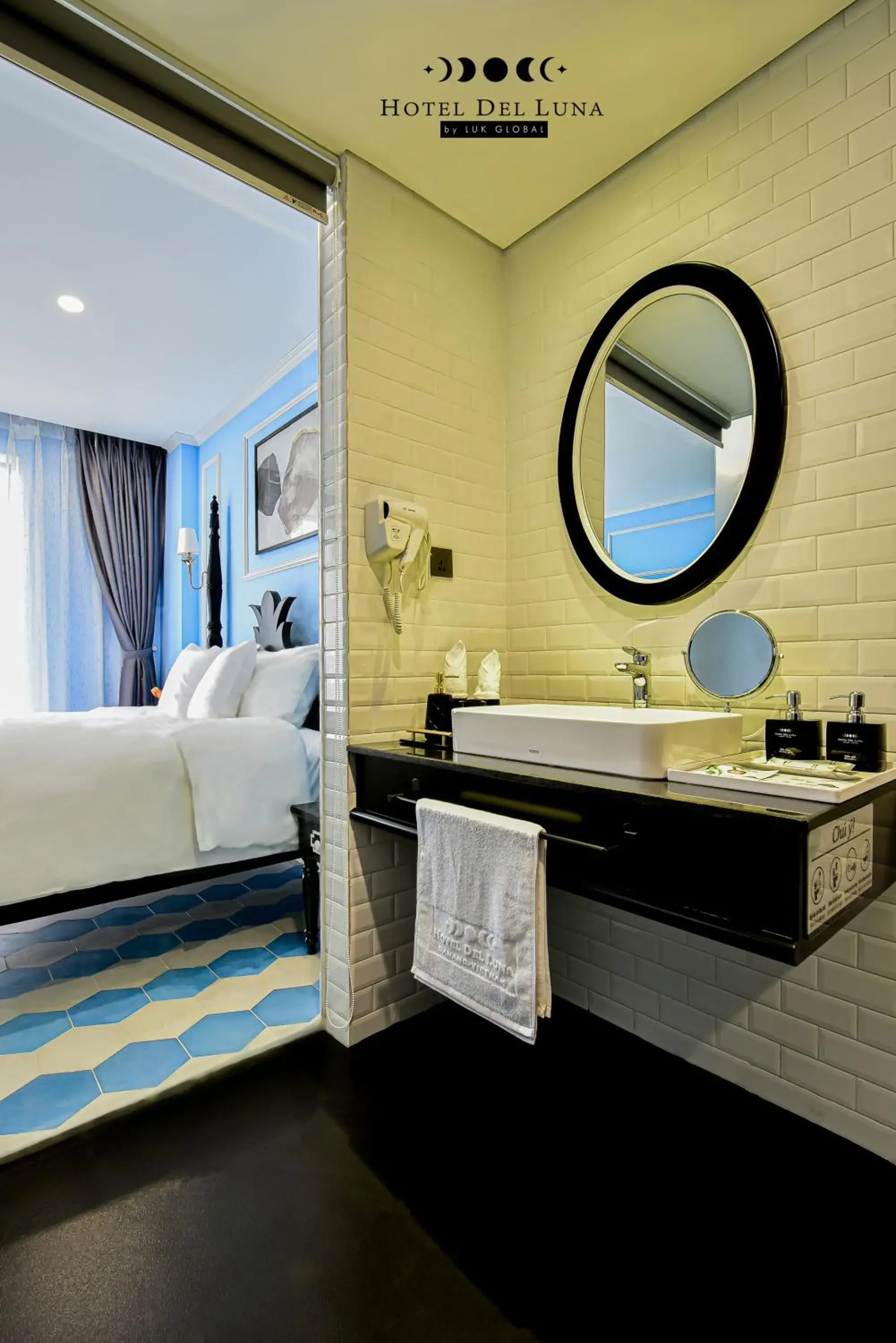 King Room with Balcony and Sea View in Hotel Del Luna Boutique King Room with Balcony and Sea View in Hotel Del Luna Boutique