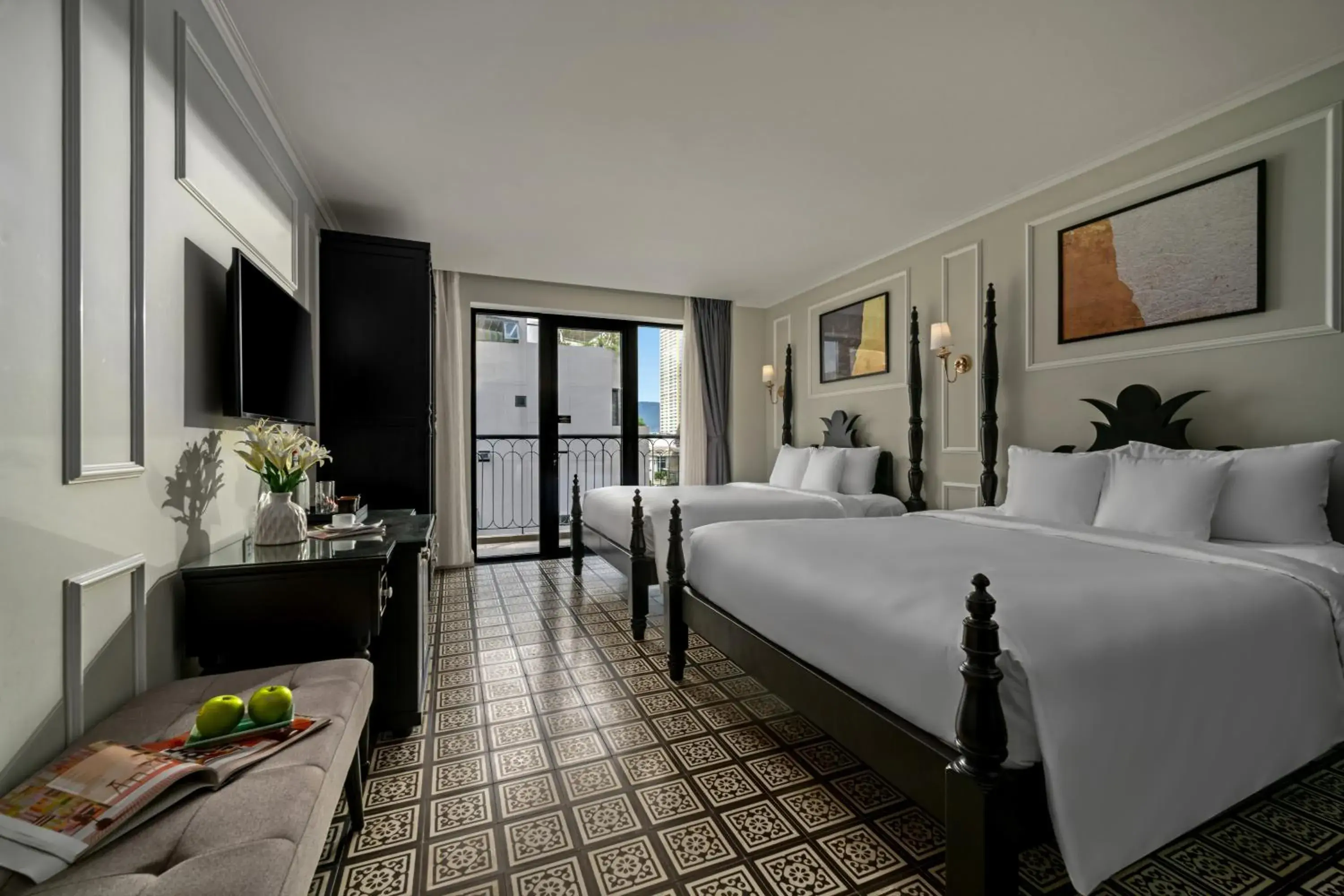 Family Room with Balcony in Hotel Del Luna Boutique Family Room with Balcony in Hotel Del Luna Boutique