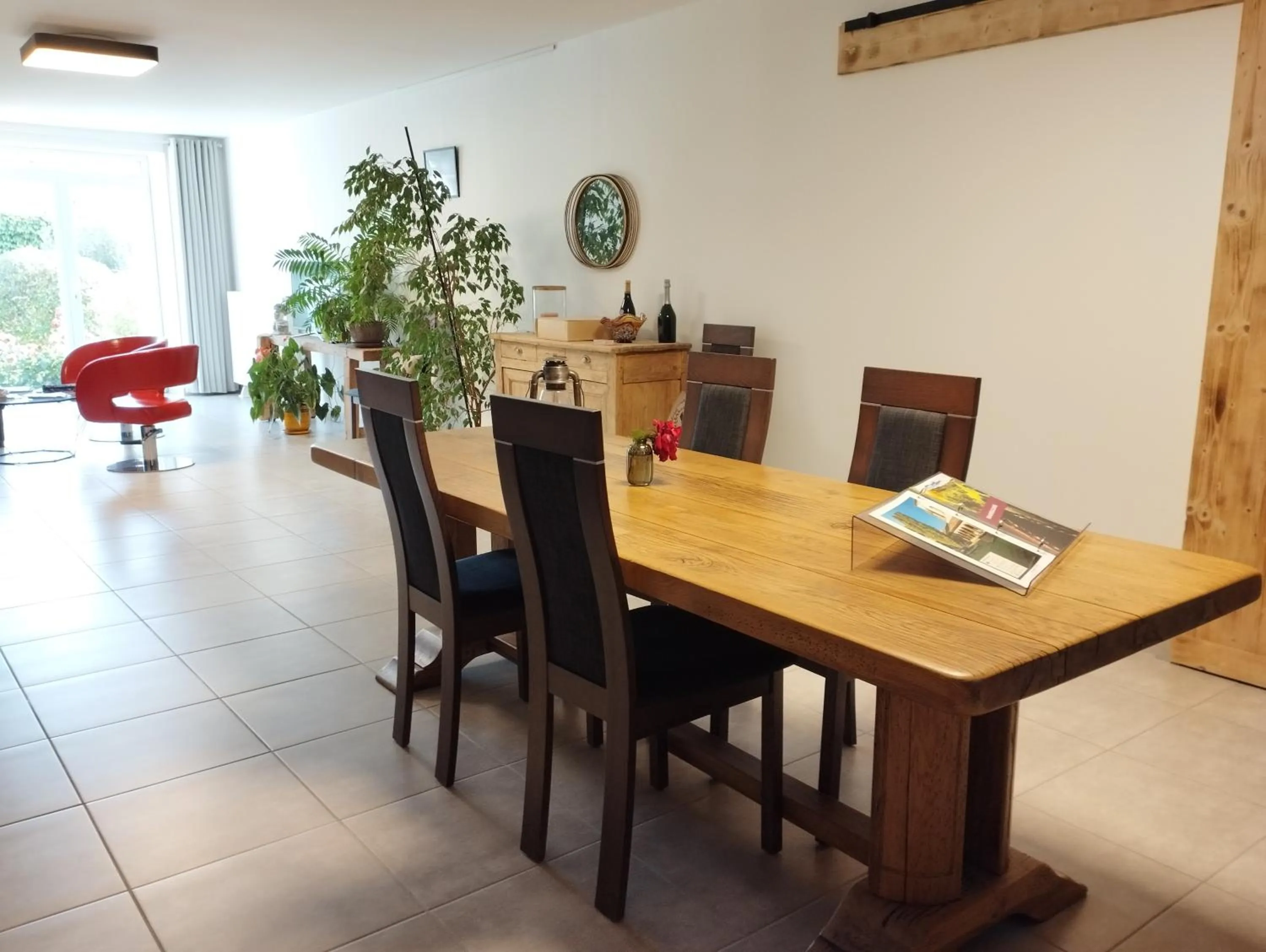 Dining area in La Vigneronne