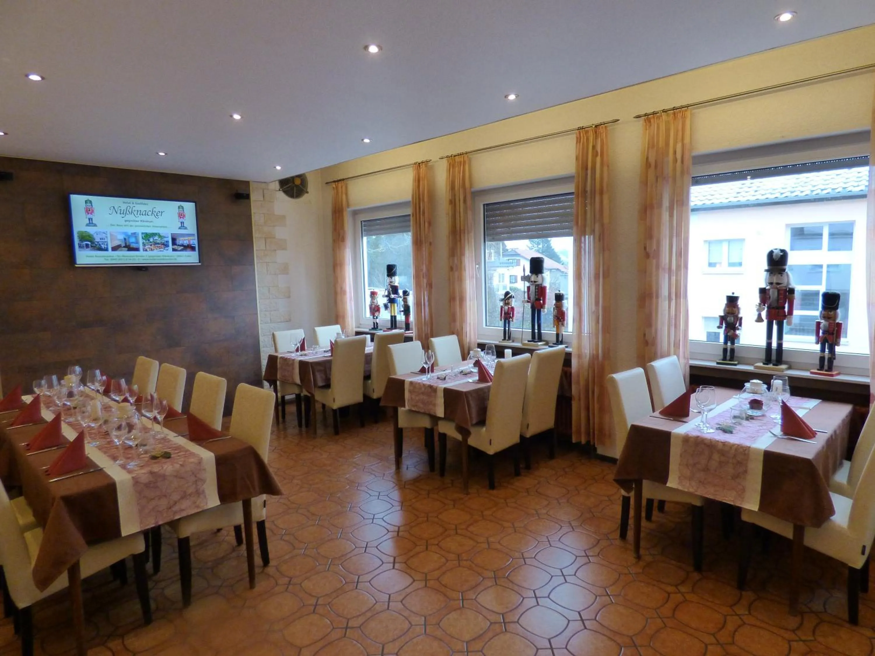 Restaurant/places to eat in Hotel Nußknacker