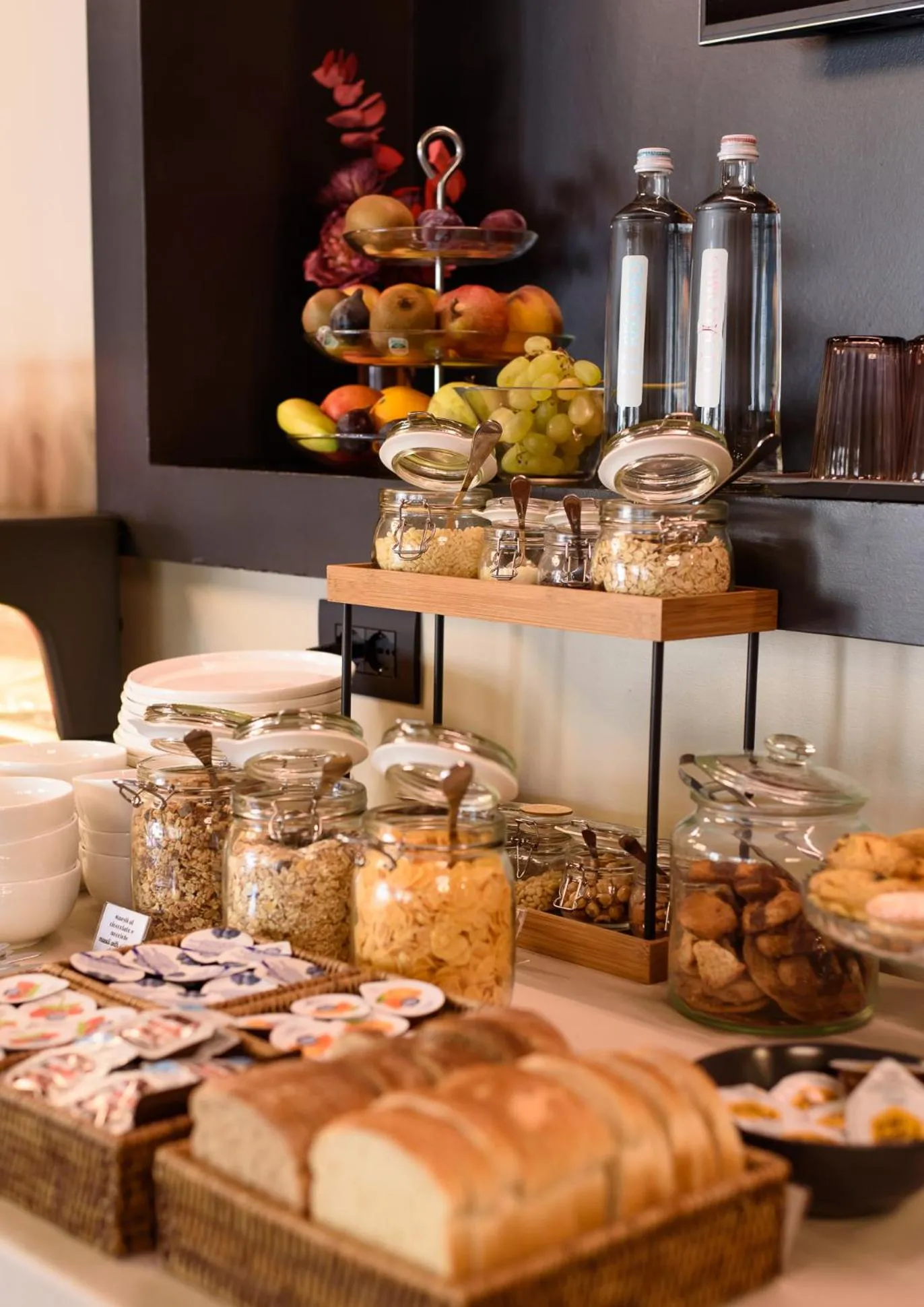 Continental breakfast in Hotel Zenit
