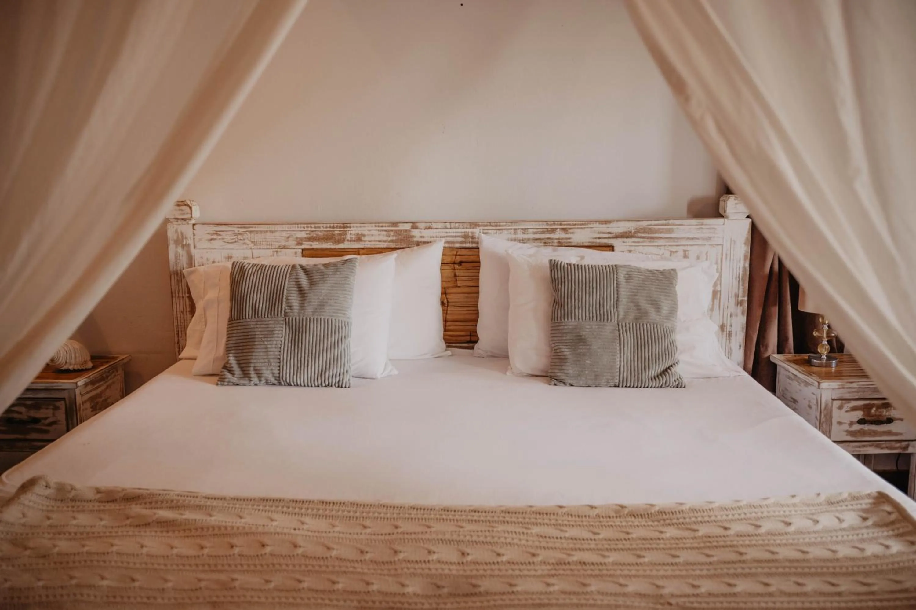 Bed in Villa Del Sol