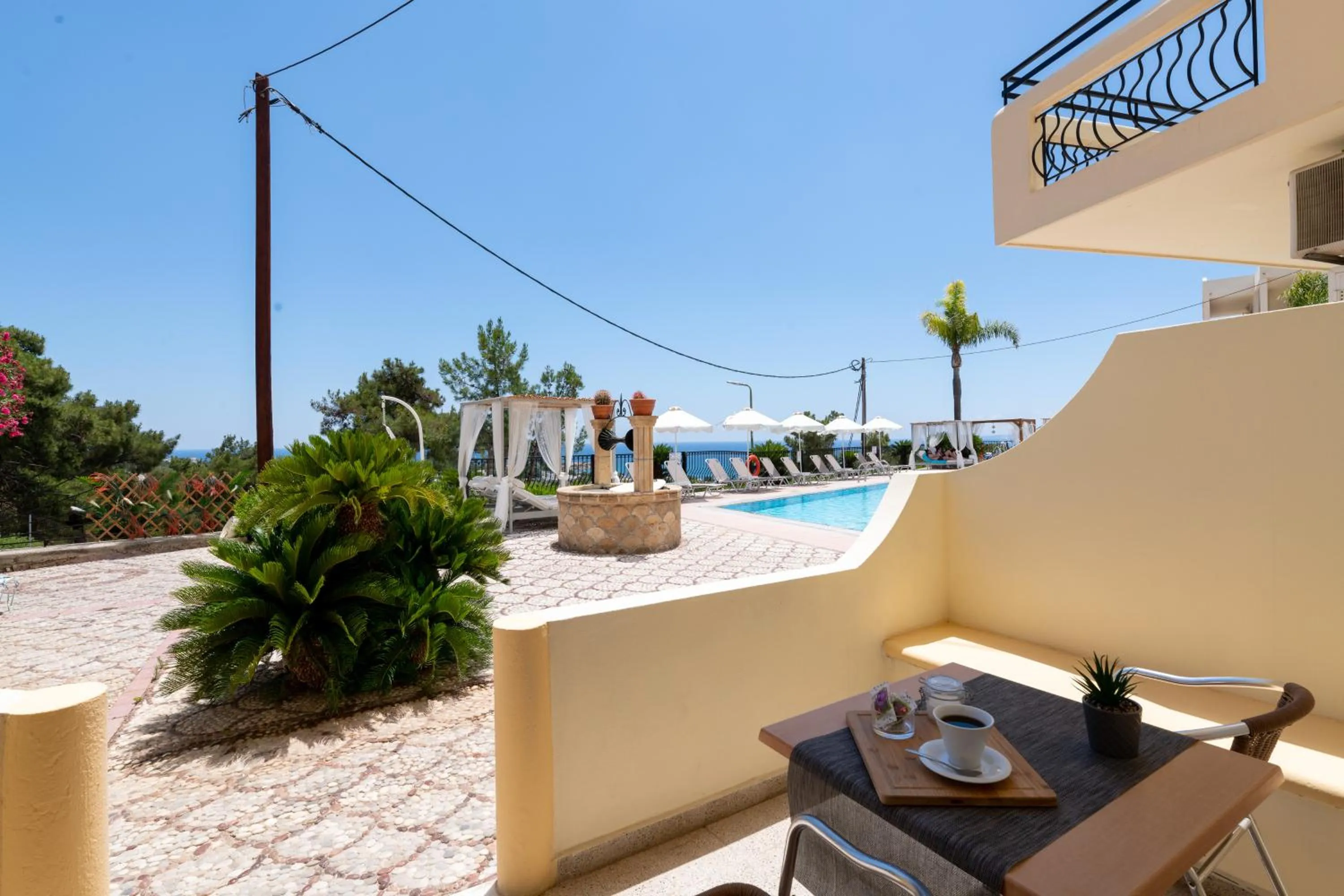 Balcony/Terrace in Pefkos View Apartments