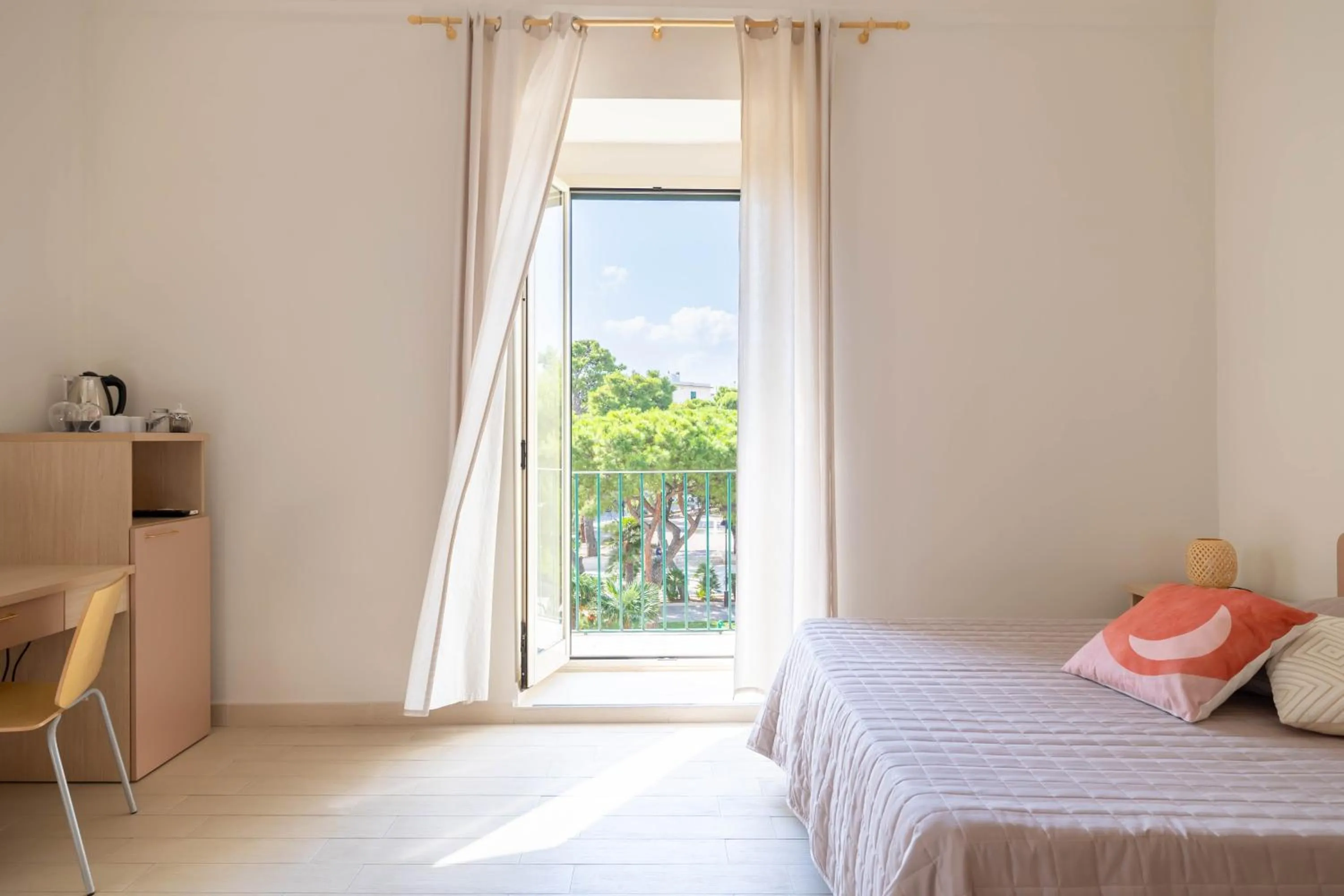 Balcony/Terrace, Bed in Viesthouse B&B