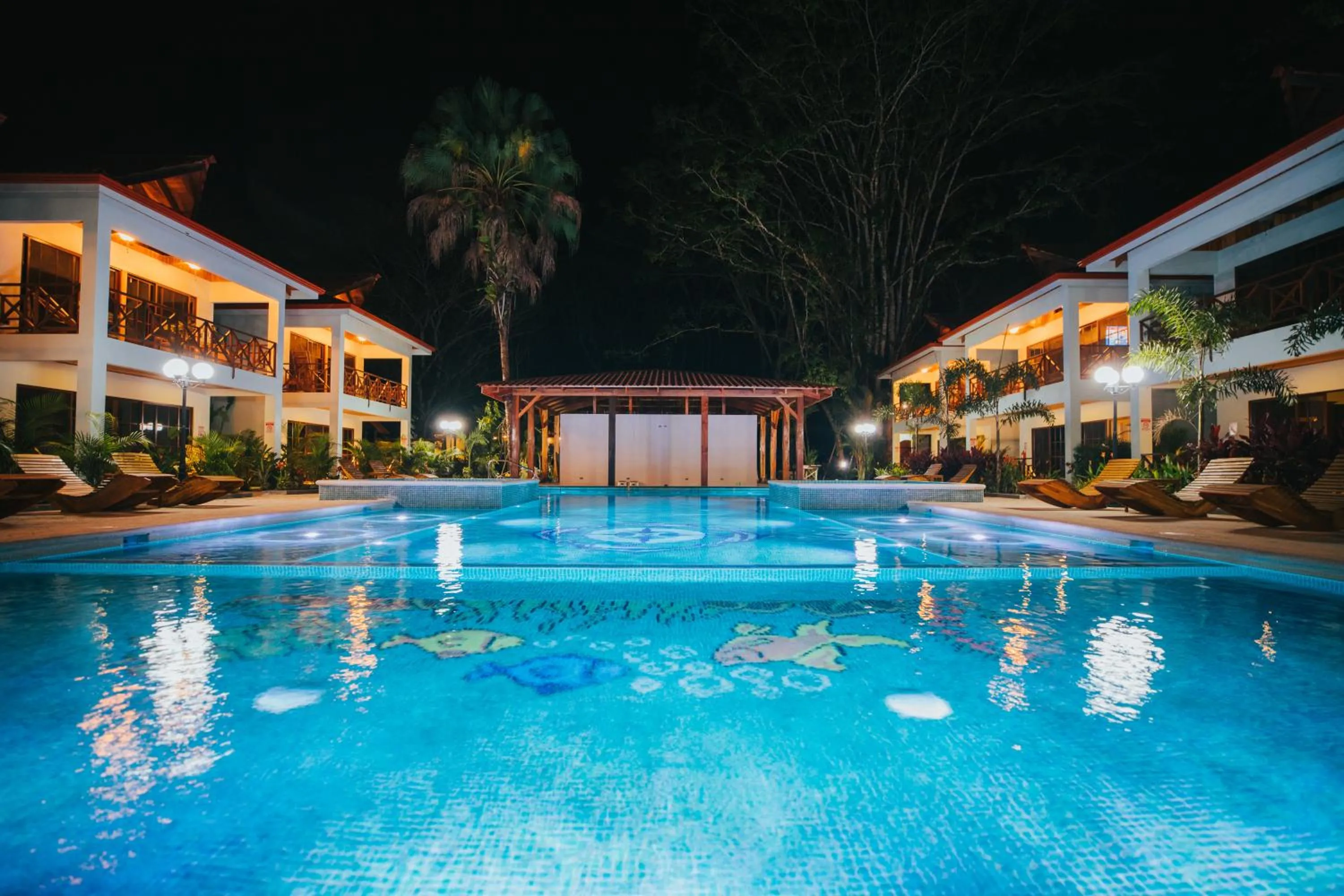Swimming pool in Bungalows Punta Uva