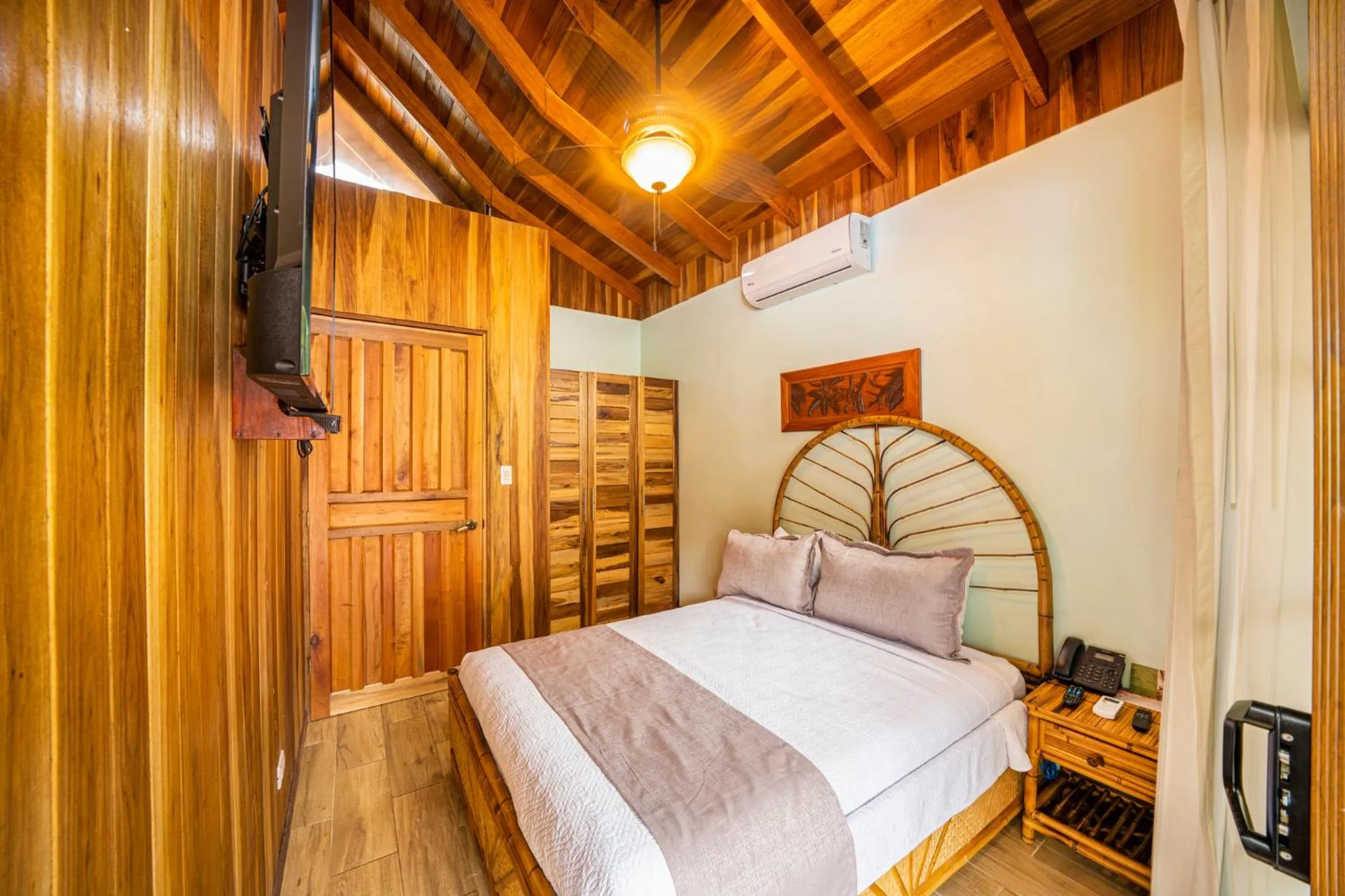 Bedroom, Bed in Bungalows Punta Uva