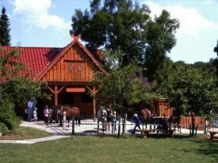 Facade/entrance in Neukirchener Hof
