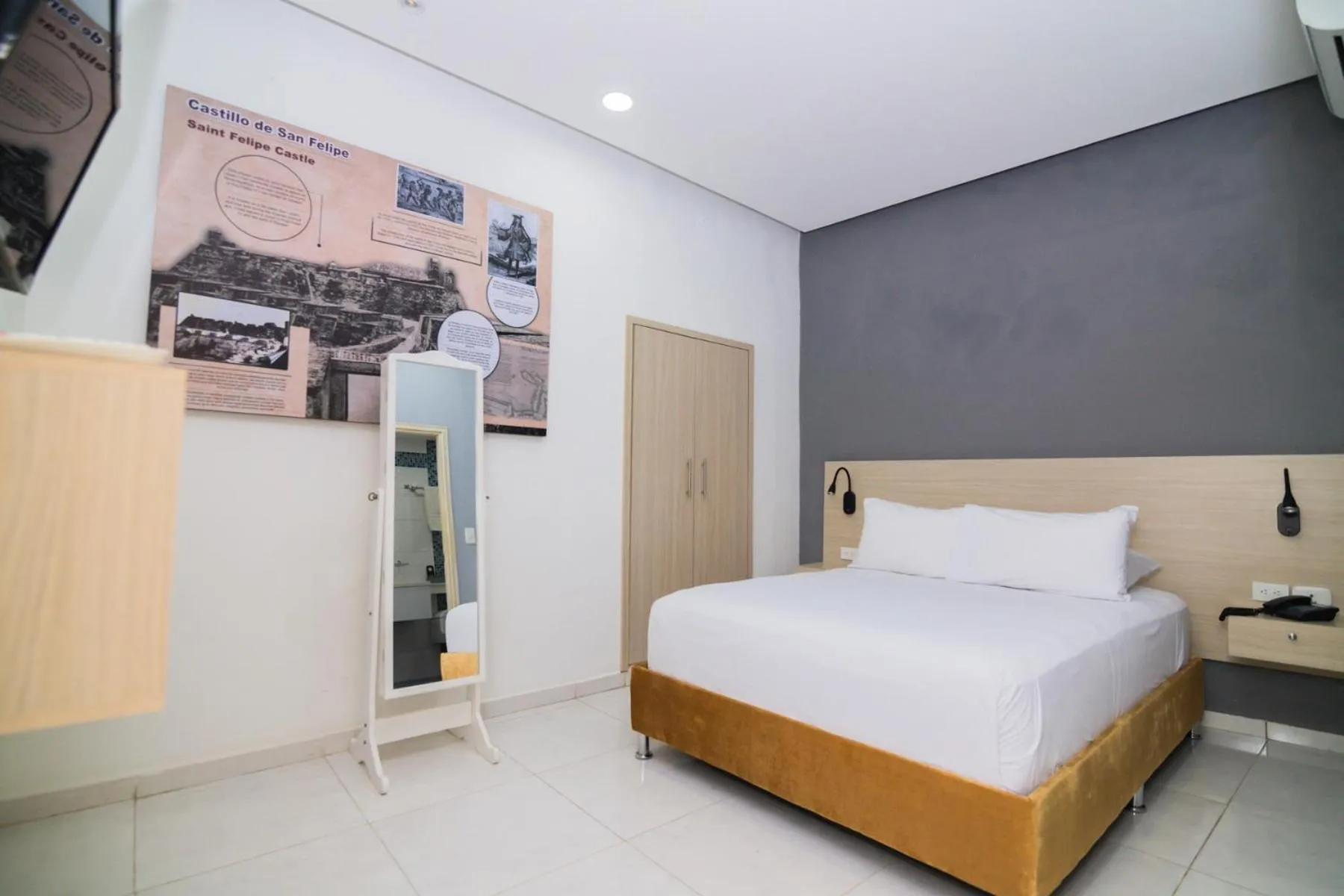 Photo of the whole room, Bed in Hotel Gallery Cartagena