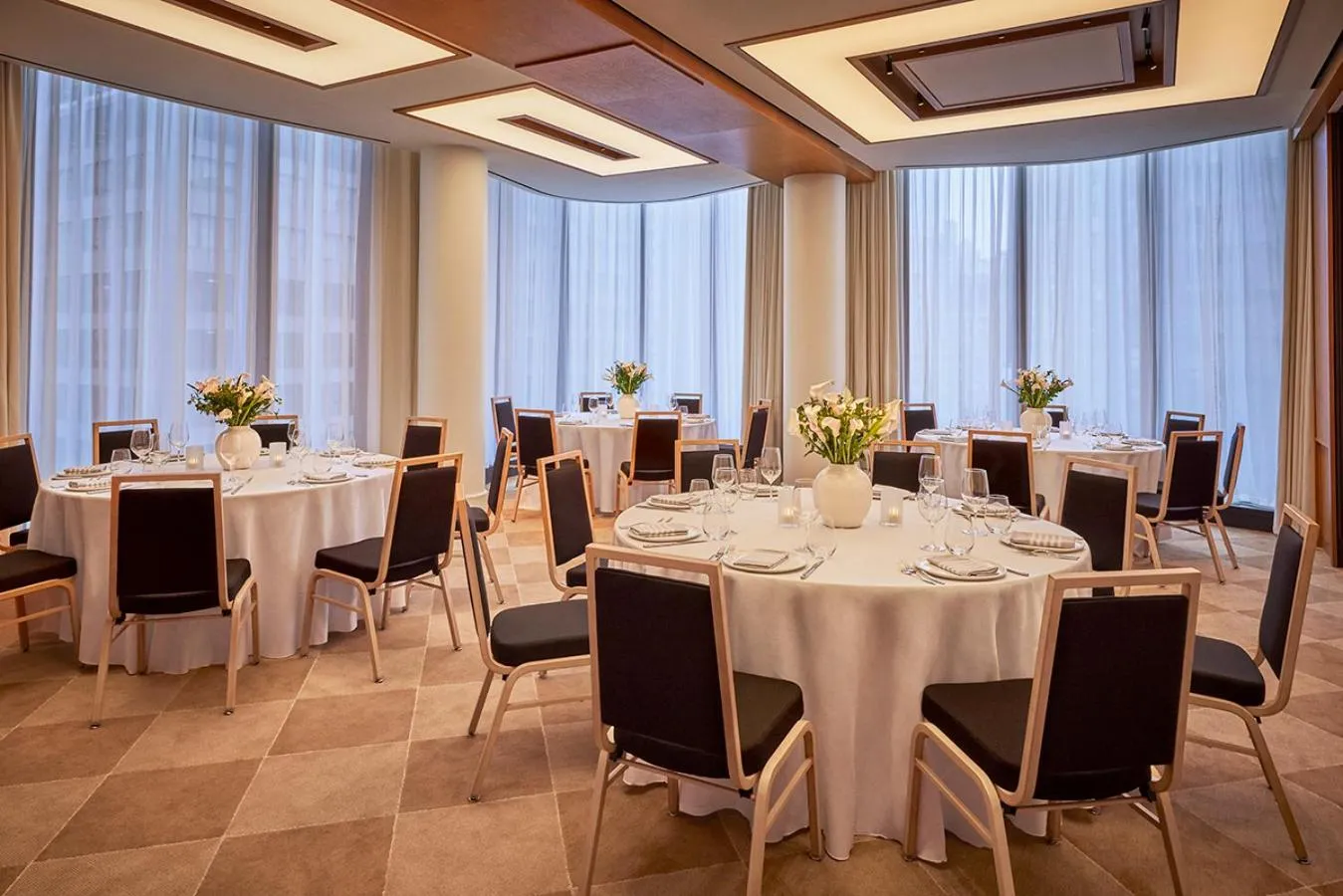 Evening entertainment in Pendry Manhattan West