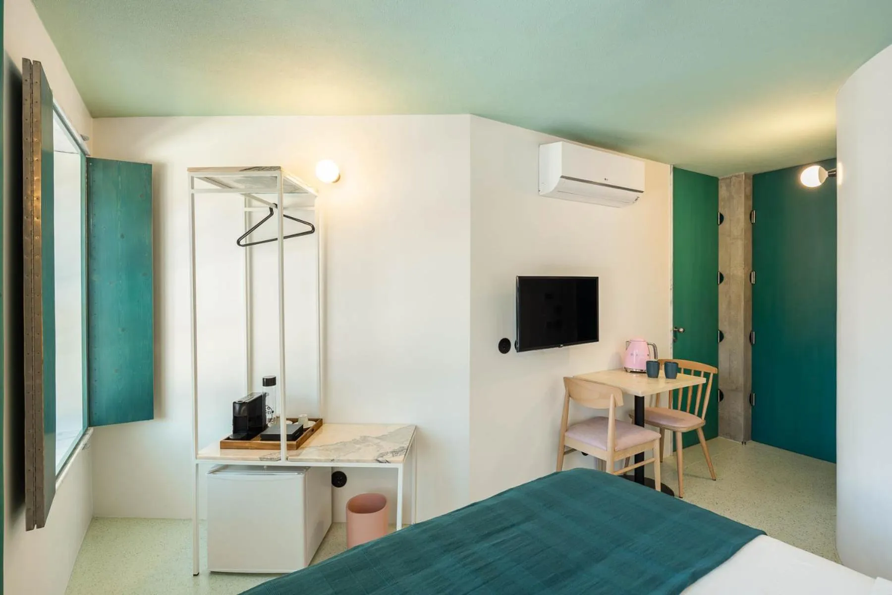 Bed in Covelo - The Original Rooms and Suites