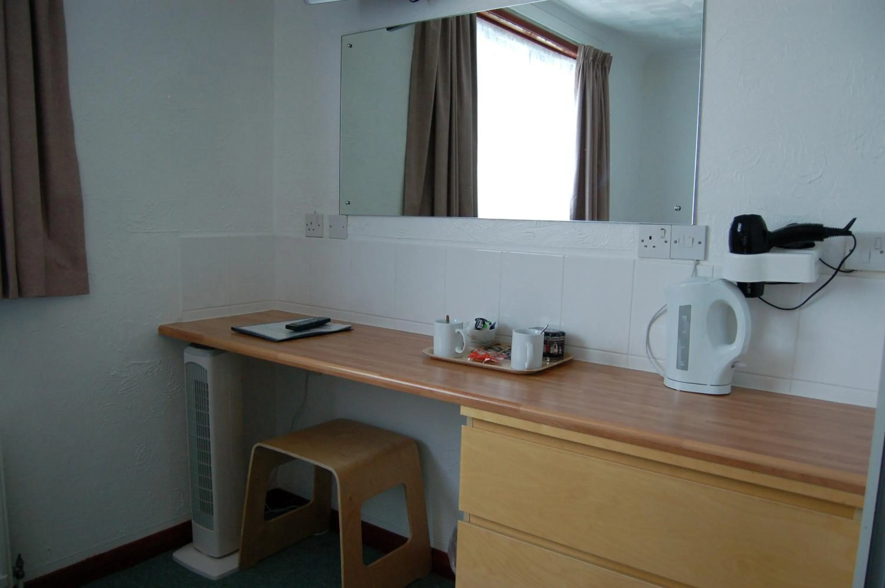 Coffee/tea facilities in The Wight