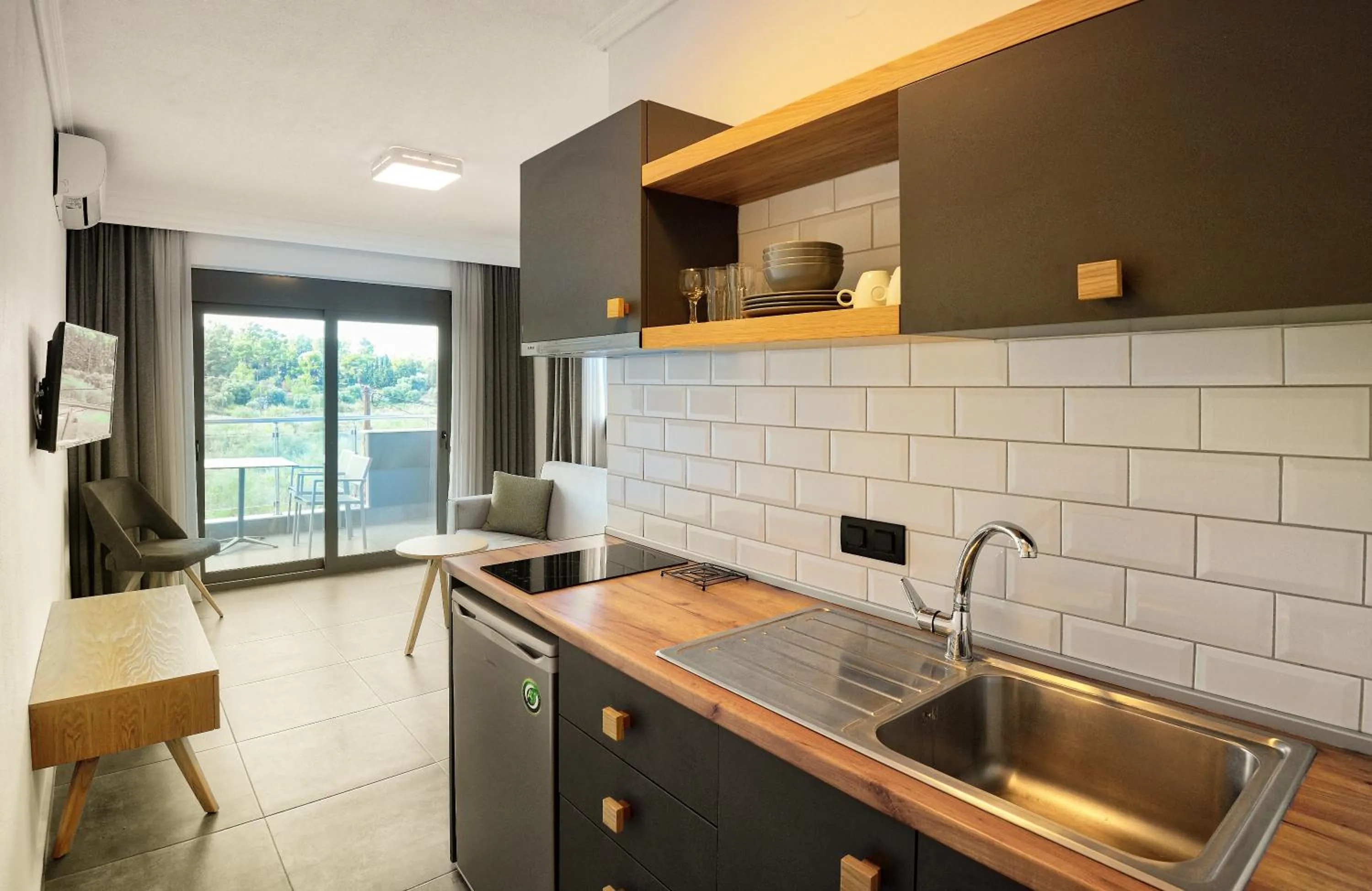 Botanica Luxury Suites