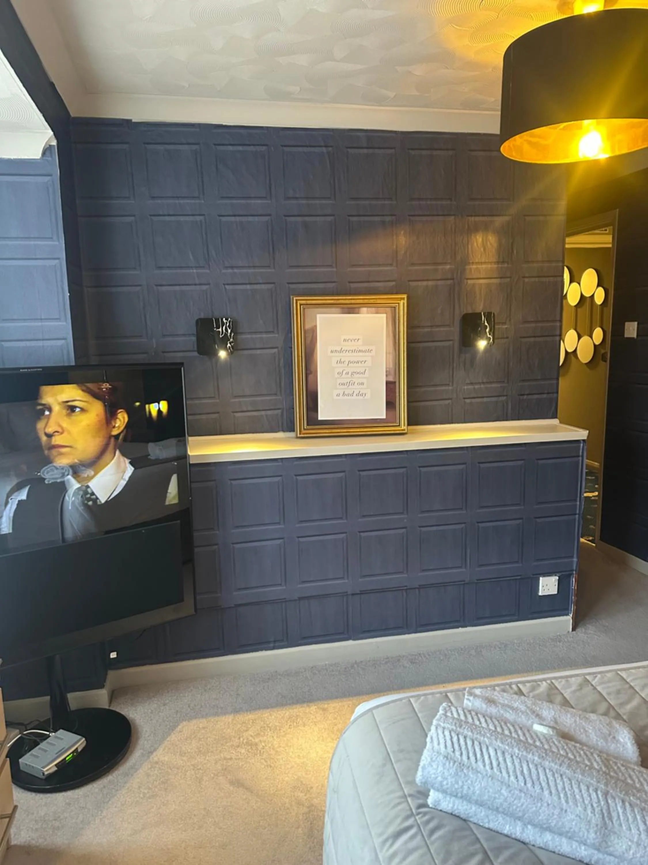 Bedroom, Bed in The Q Hotel