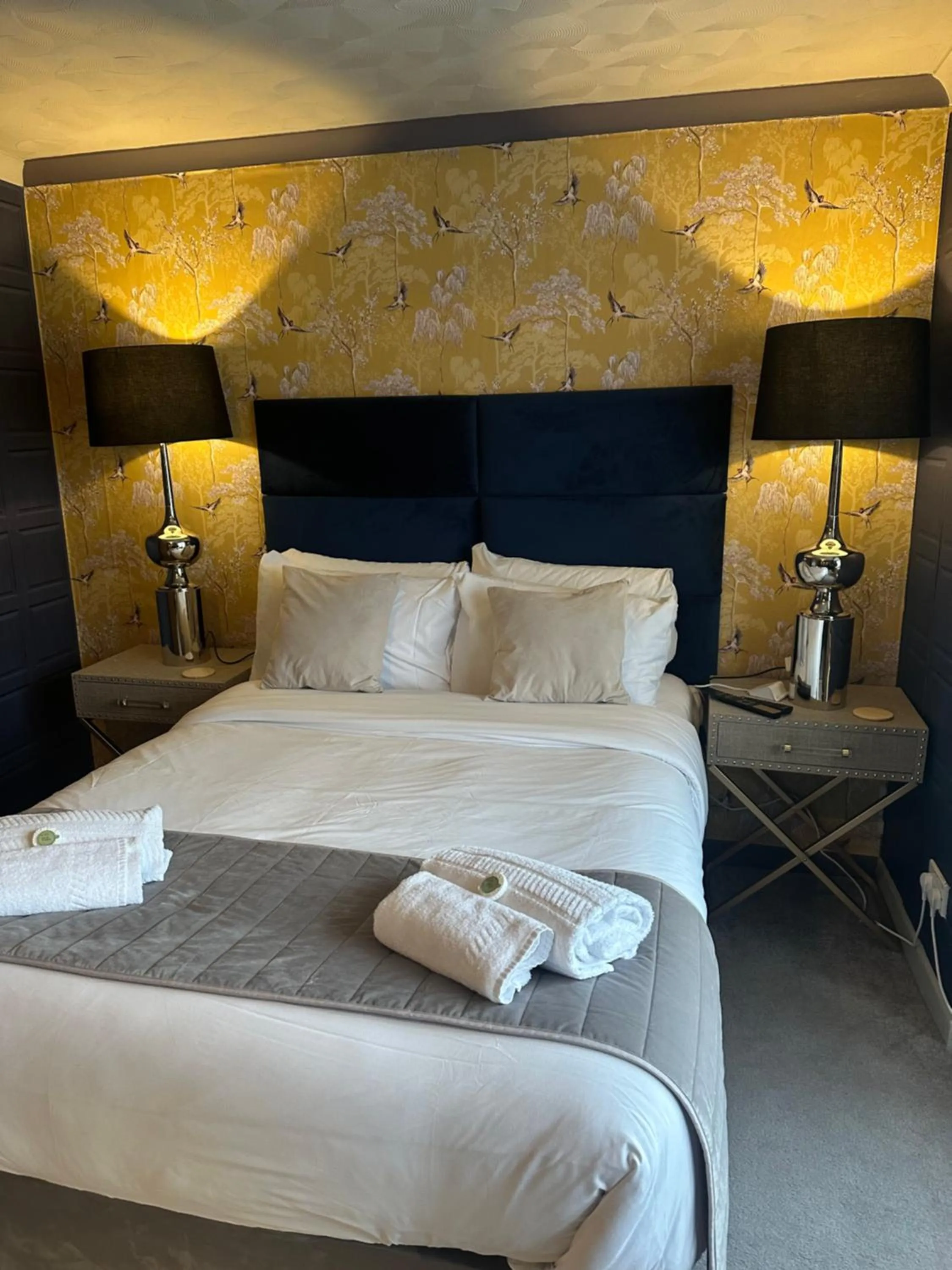 Bedroom, Bed in The Q Hotel