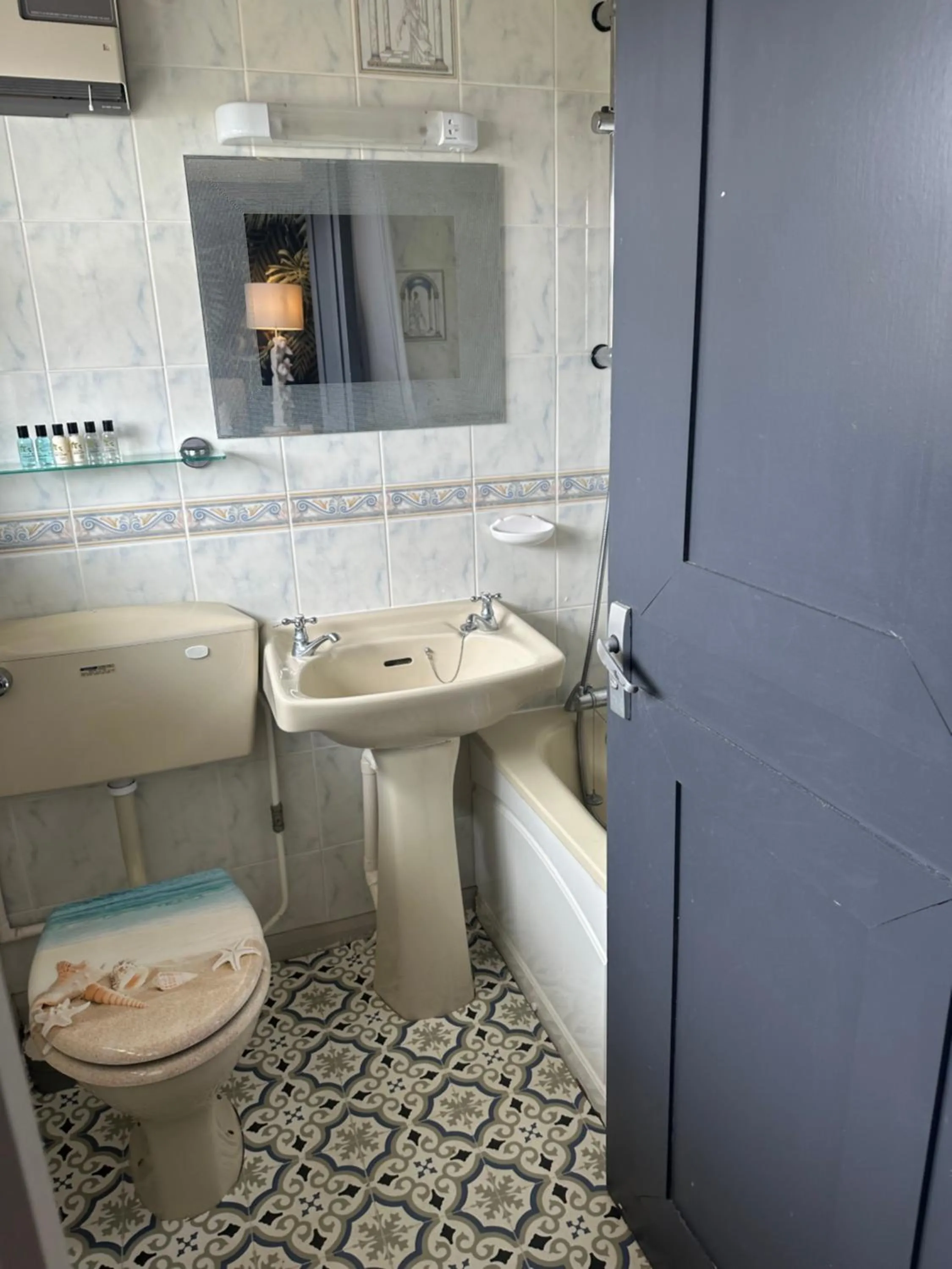 Bathroom in The Q Hotel