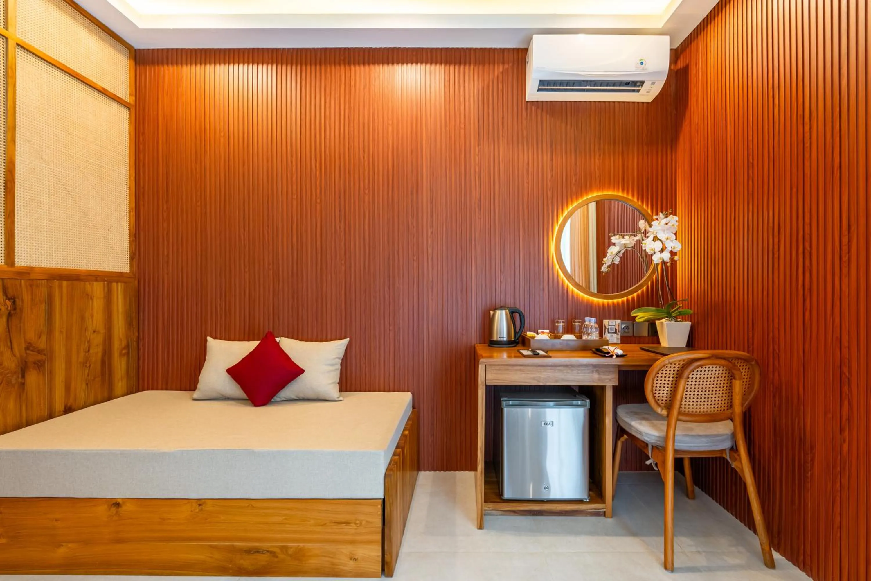 Coffee/tea facilities, Bed in Puri Andong Villa