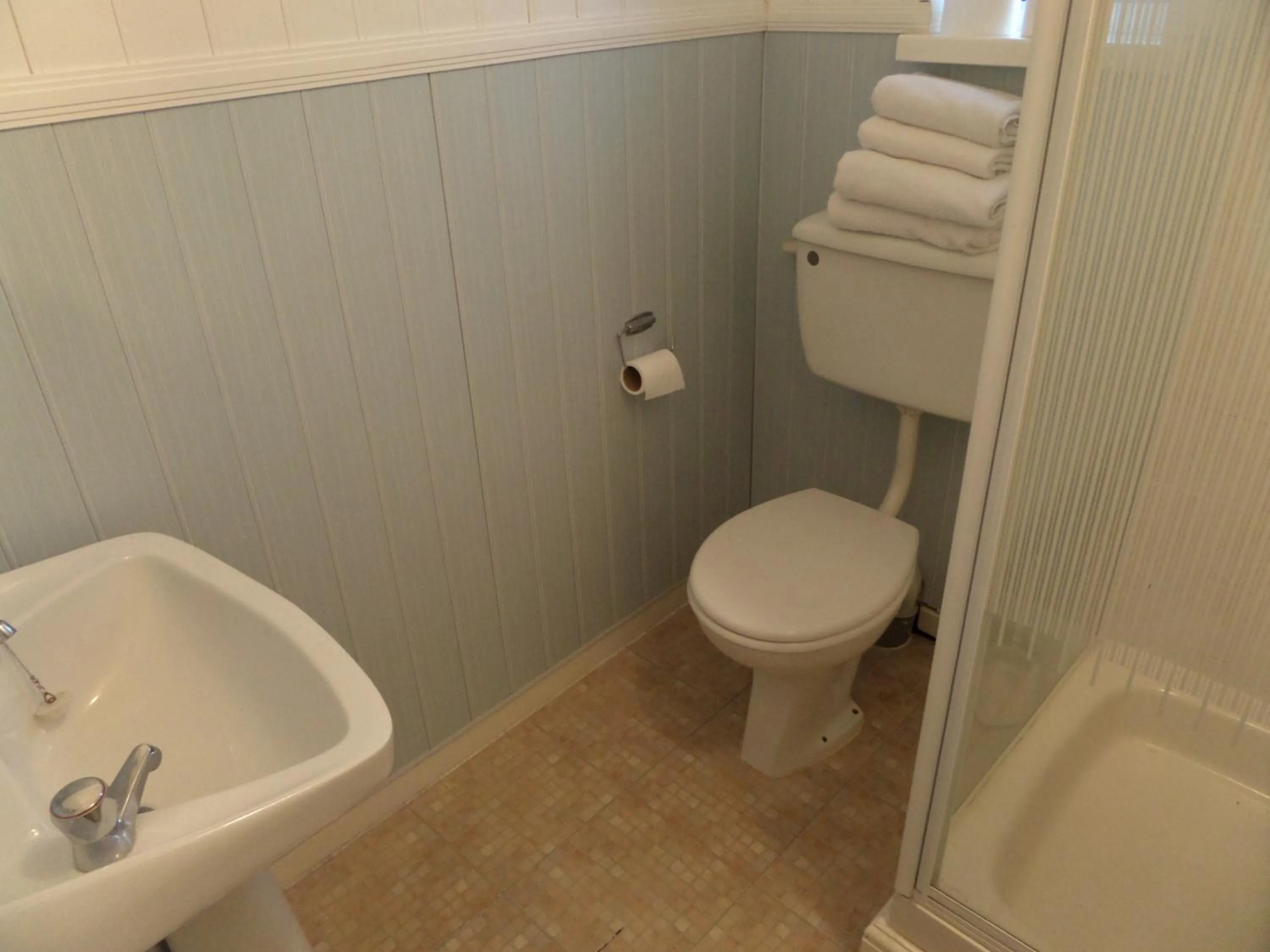 Bathroom in The Grays