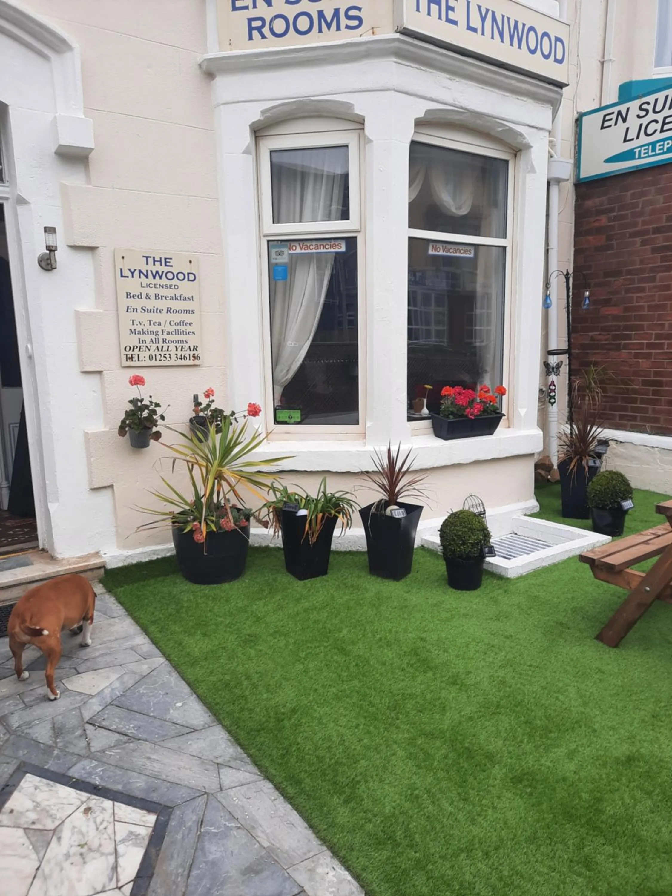 Property building in Lynwood Hotel