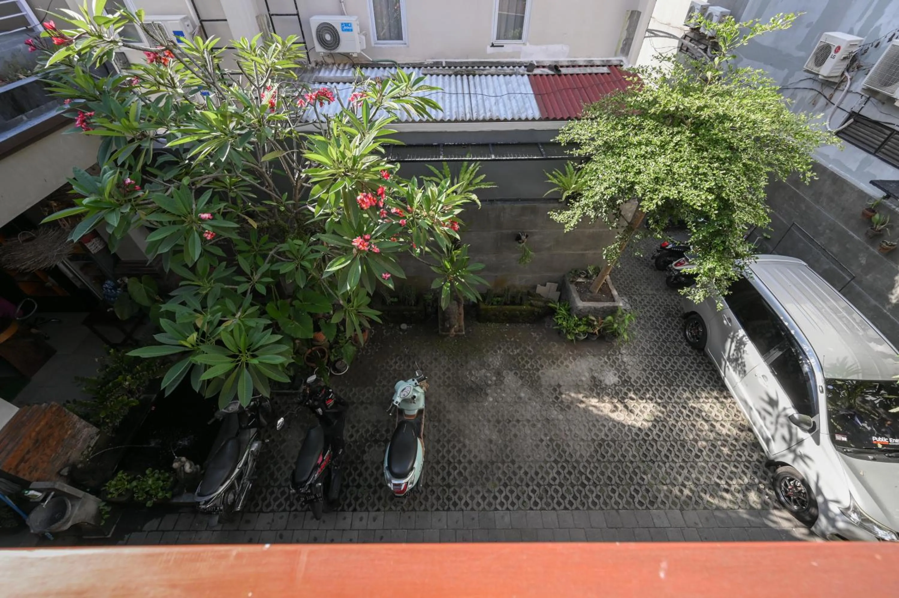 Other in RedDoorz near Mertasari Beach 2