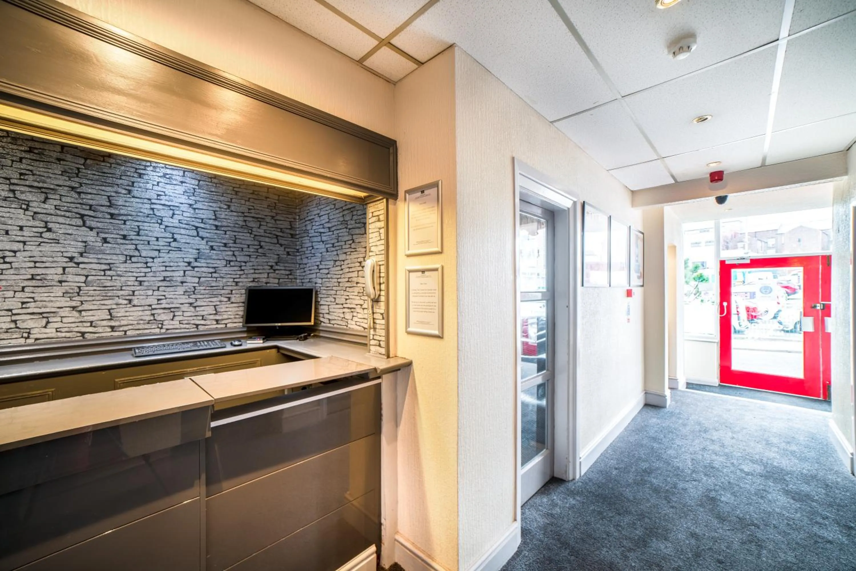 Lobby or reception in Comfort Inn Blackpool Gresham