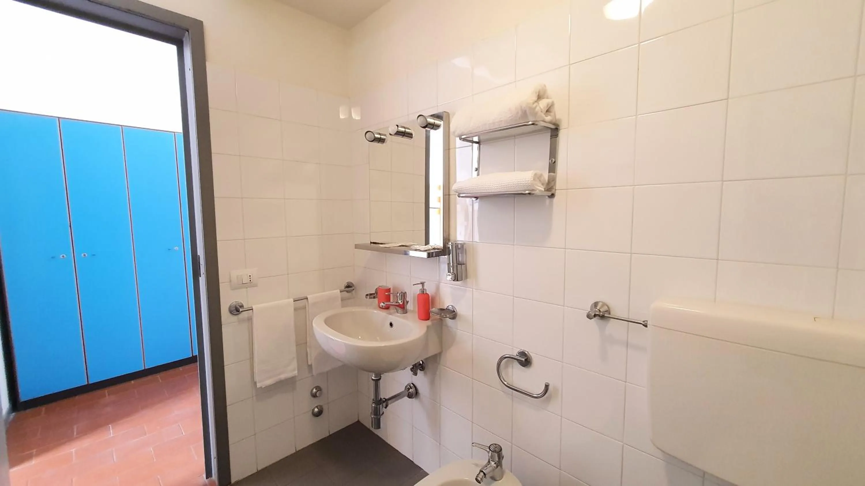 Bathroom in Ostello Antica Filanda