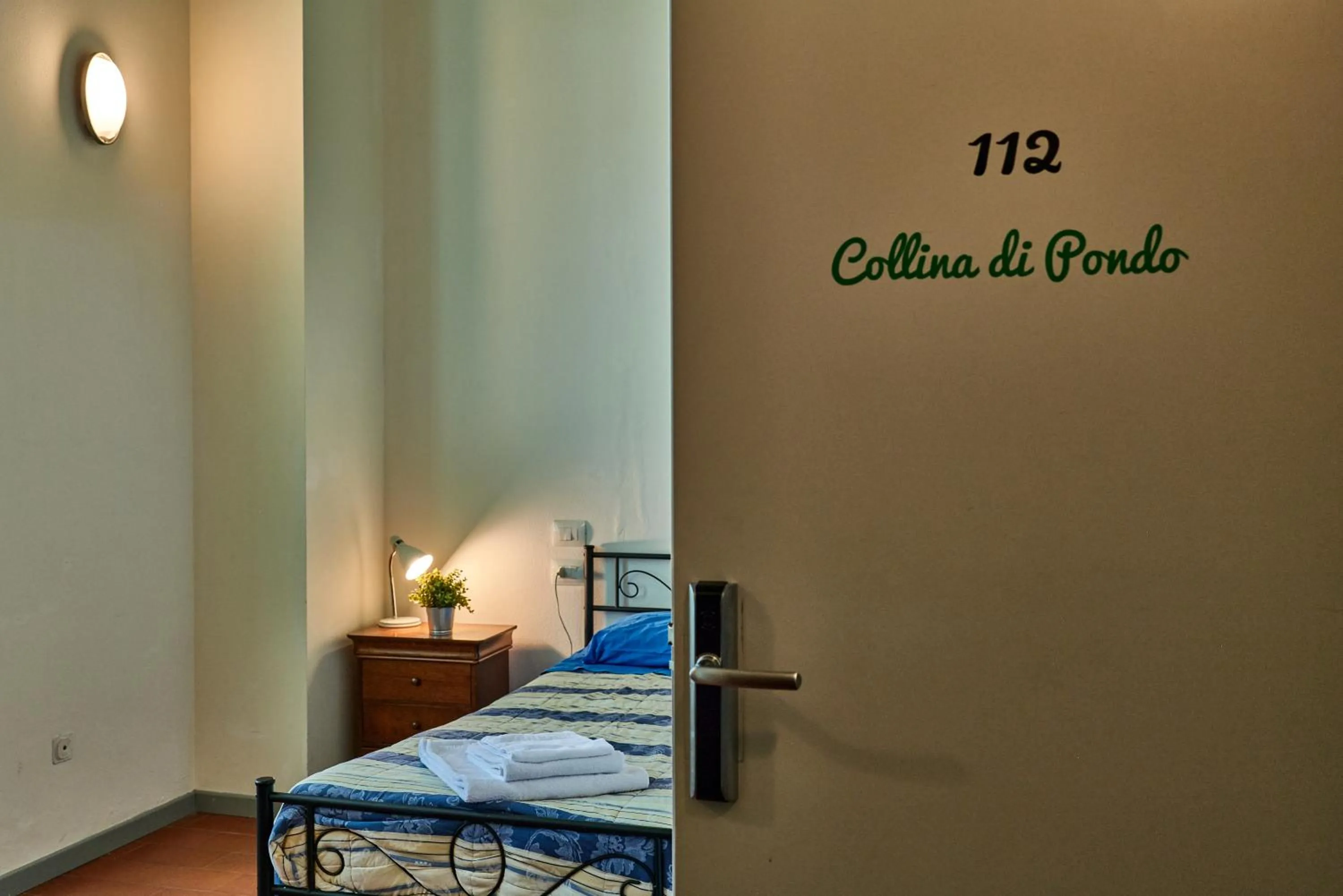 Bedroom, Bed in Ostello Antica Filanda