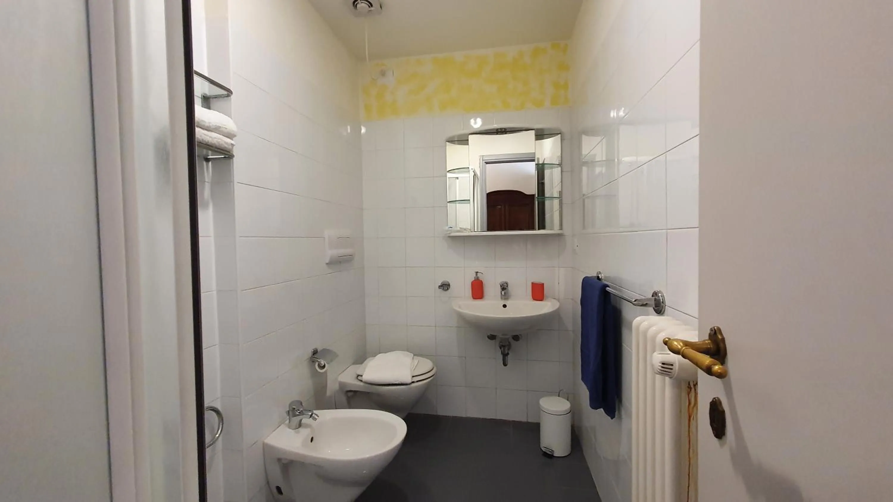 Toilet in Ostello Antica Filanda