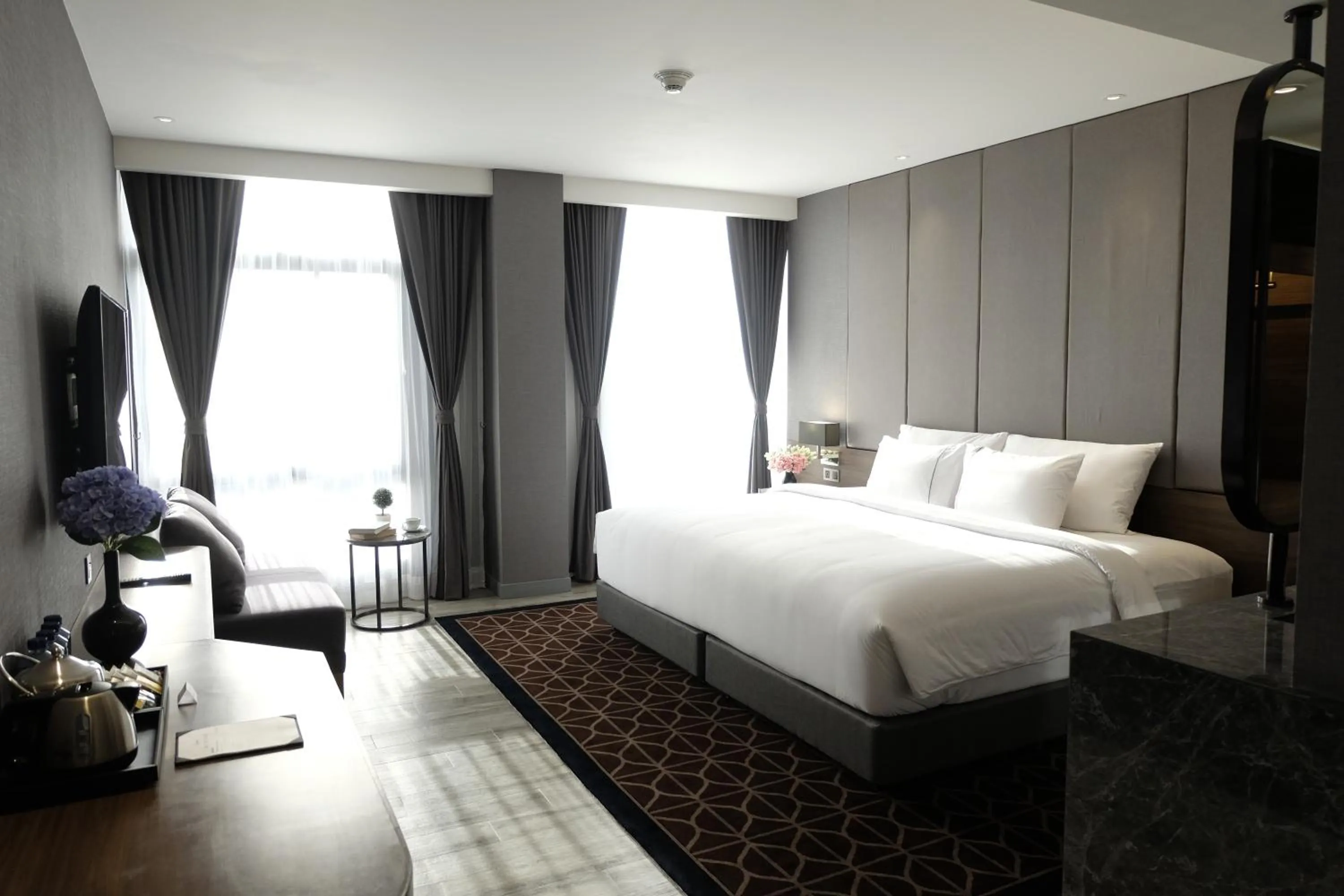 Executive Suite in Ayathorn Bangkok