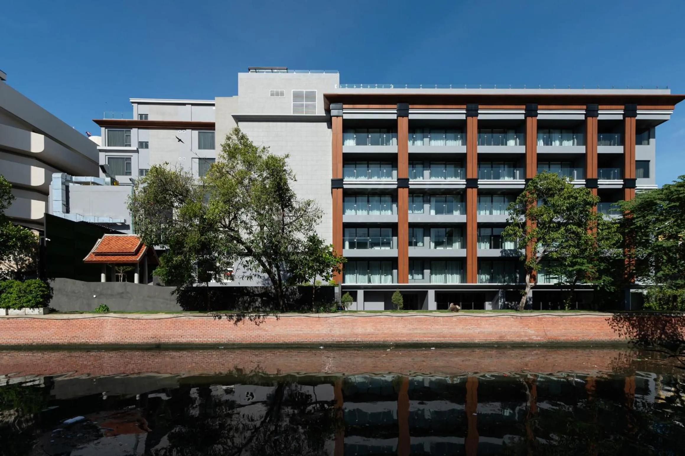 Property building in Ayathorn Bangkok