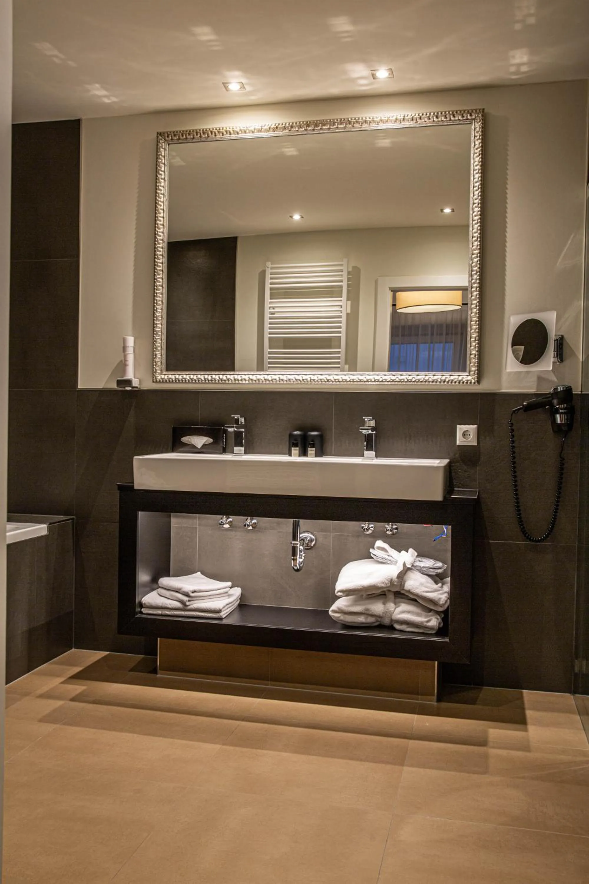 HEITZMANN - Hotel & Rooftop