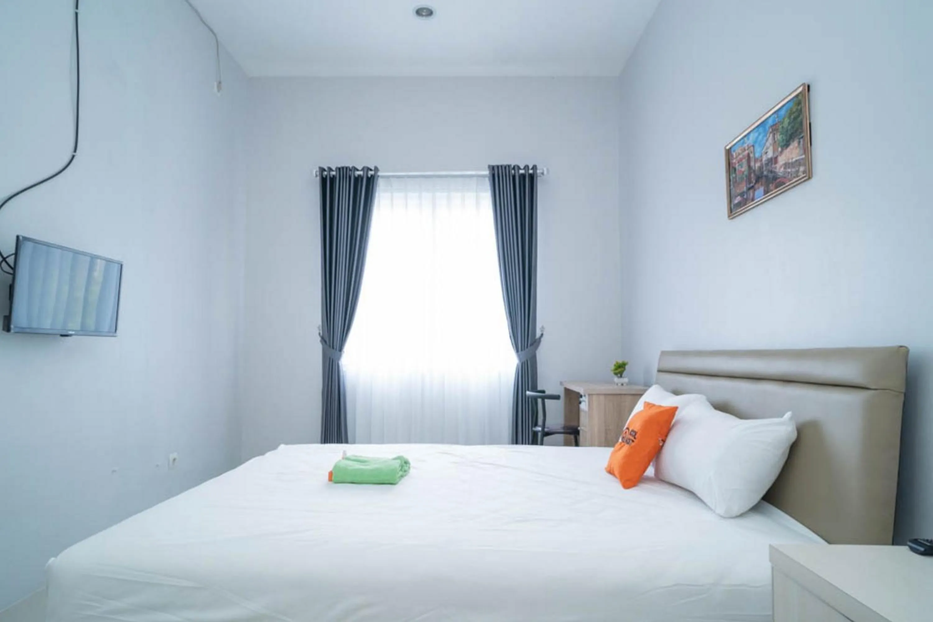 KoolKost near Taman Budaya Sentul