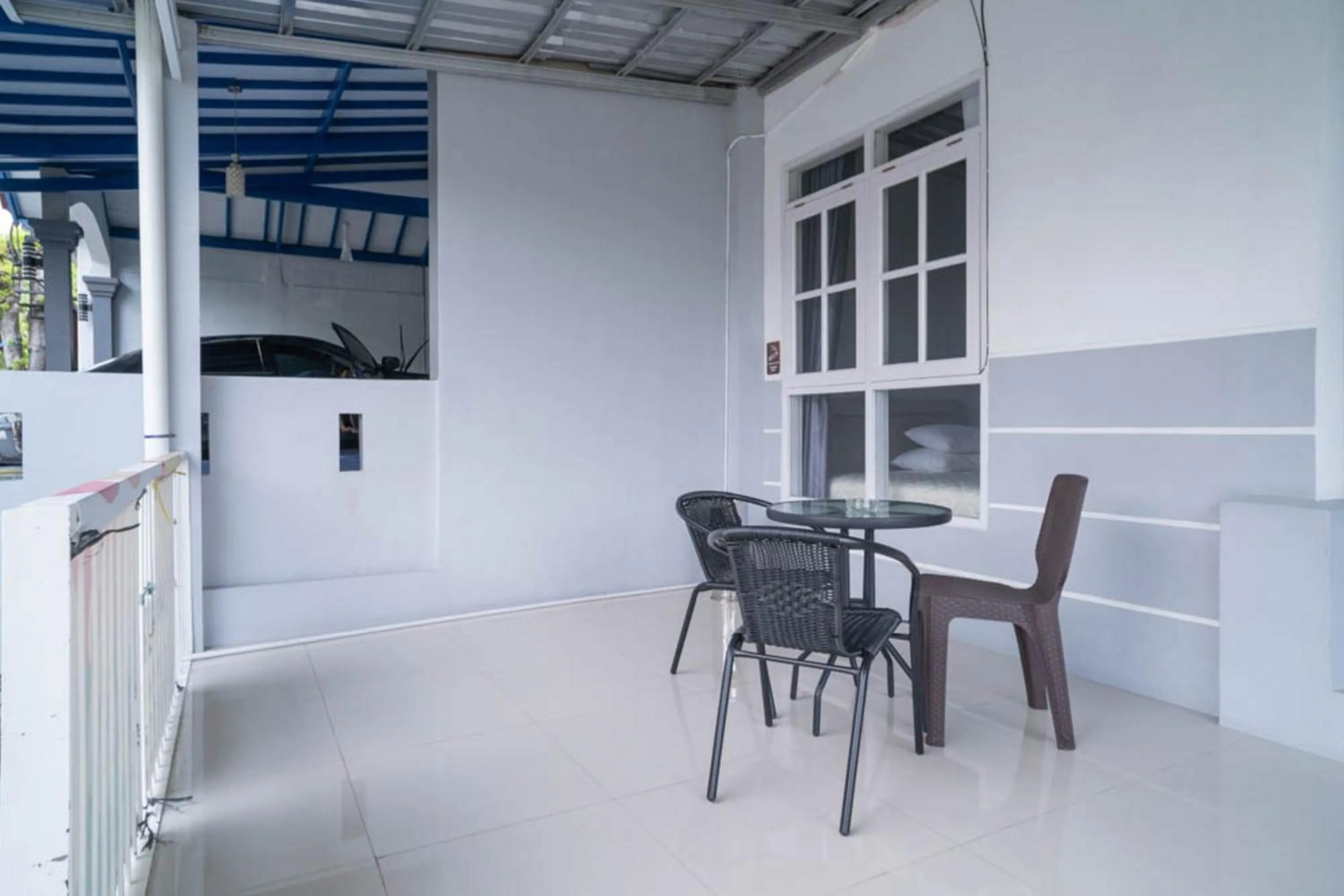 Facade/entrance in KoolKost near Taman Budaya Sentul